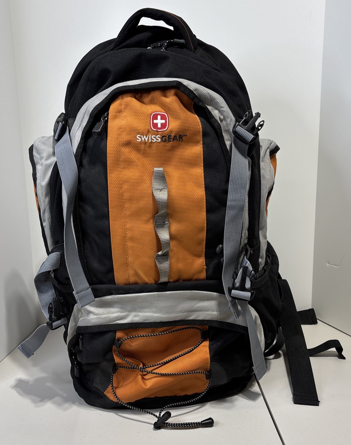 Swiss Gear Elite Series Internal Frame Backpack Hiking Black Orange SG28015F