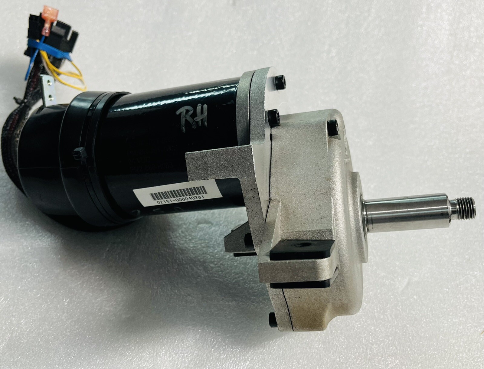 RIGHT Side, Motor for Pride Go Chair MOT154826