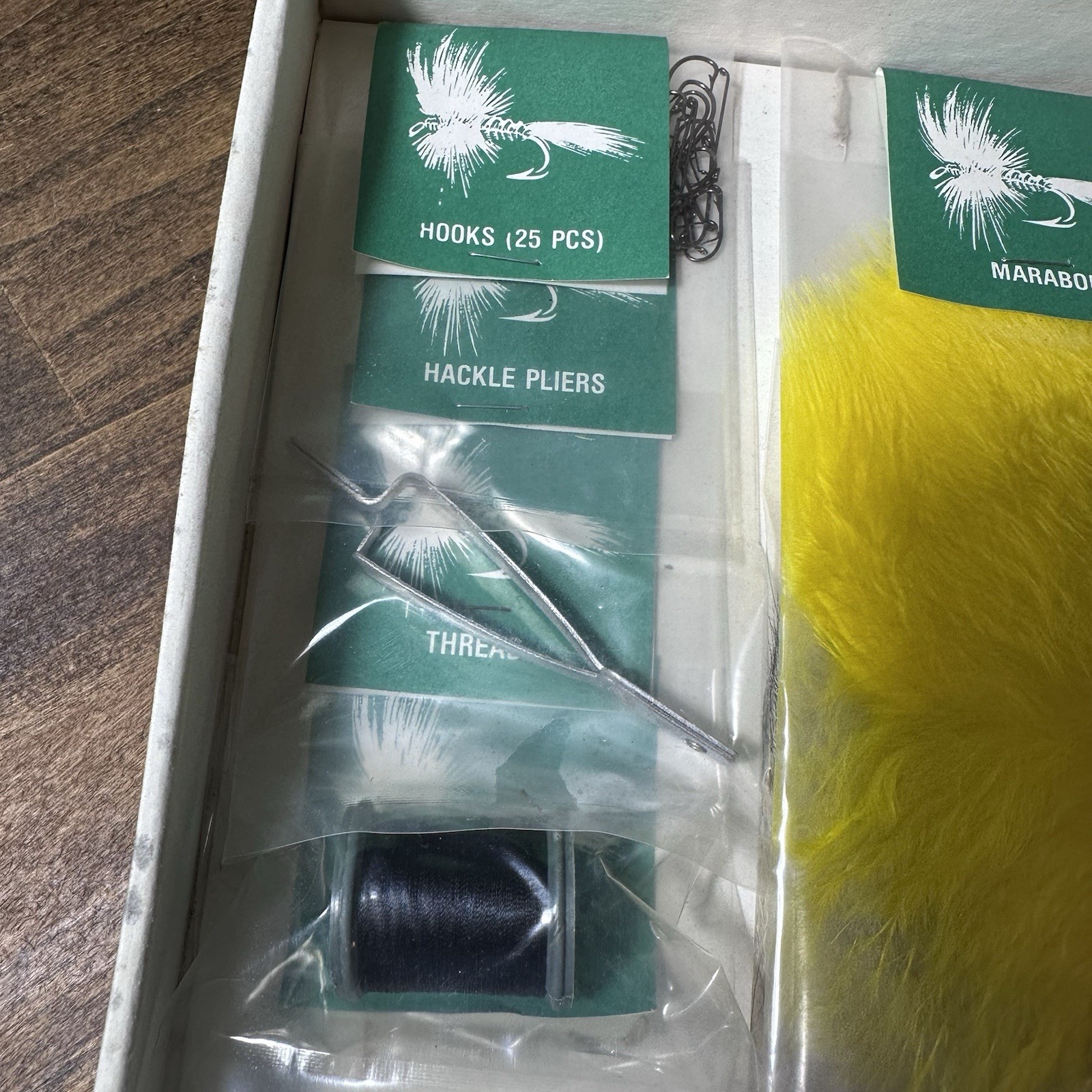 Vintage 1975 Fly Tying Kit #151 Unused