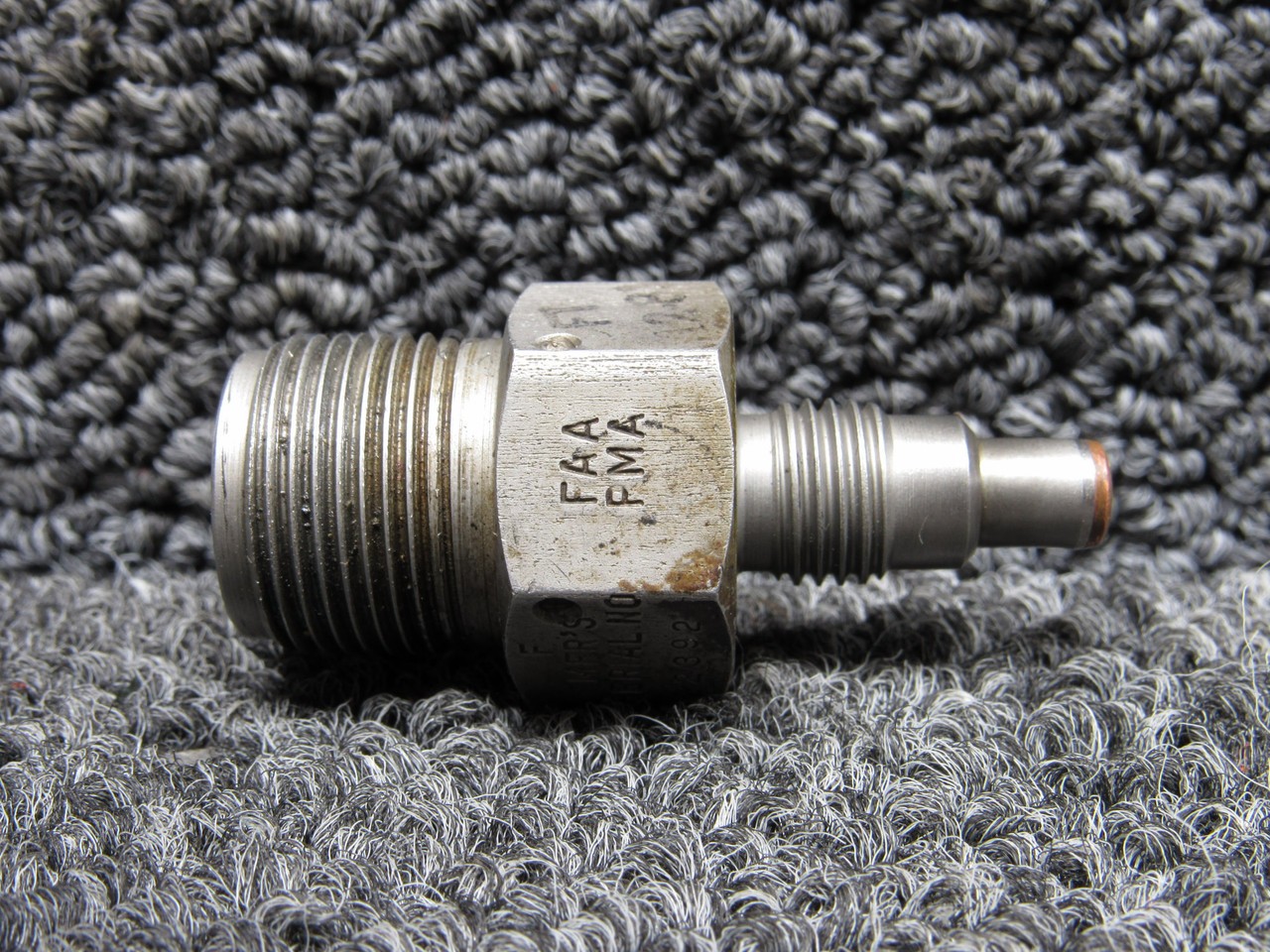MS28034-3 (Alt: 56B17) Lewis Engineering Oil Temperature Unit