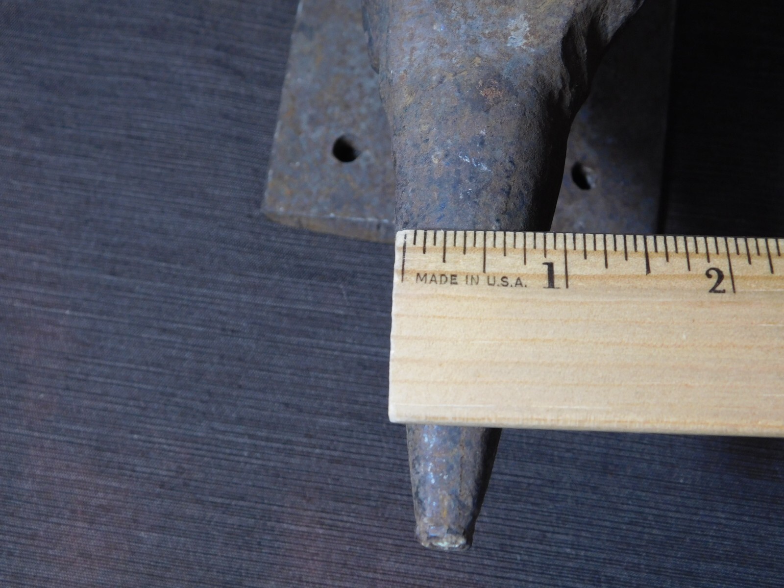 VINTAGE OLD BLACKSMITHING TOOL 7" LONG (TOP PART) IRON ANVIL