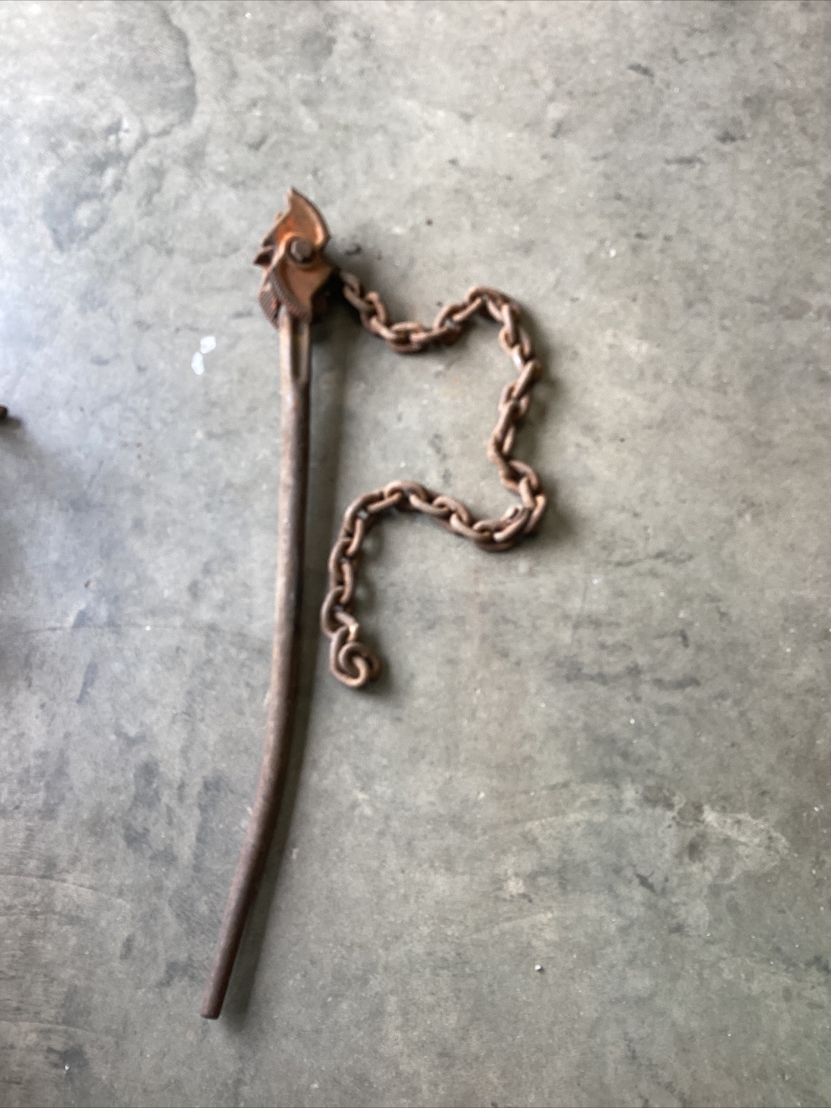 VINTAGE 37" J.H. WILLIAMS VULCAN SUPERIOR No.3 CHAIN WRENCH - 3/4"-4" DIAM. PIPE