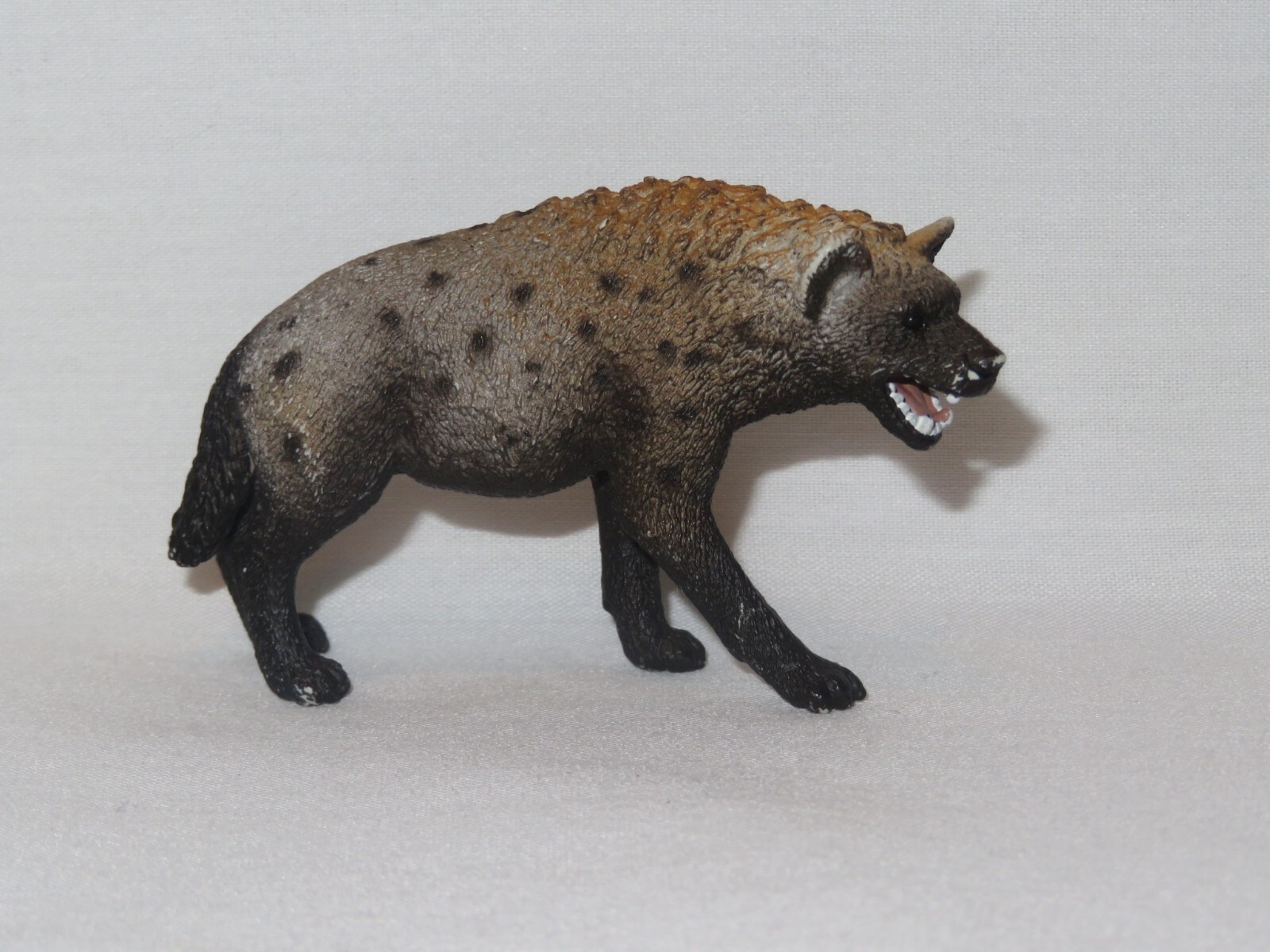 Schleich Hyena RETIRED Wildlife Figure - 2014 - Rare - Toy - Animal ~ 14735