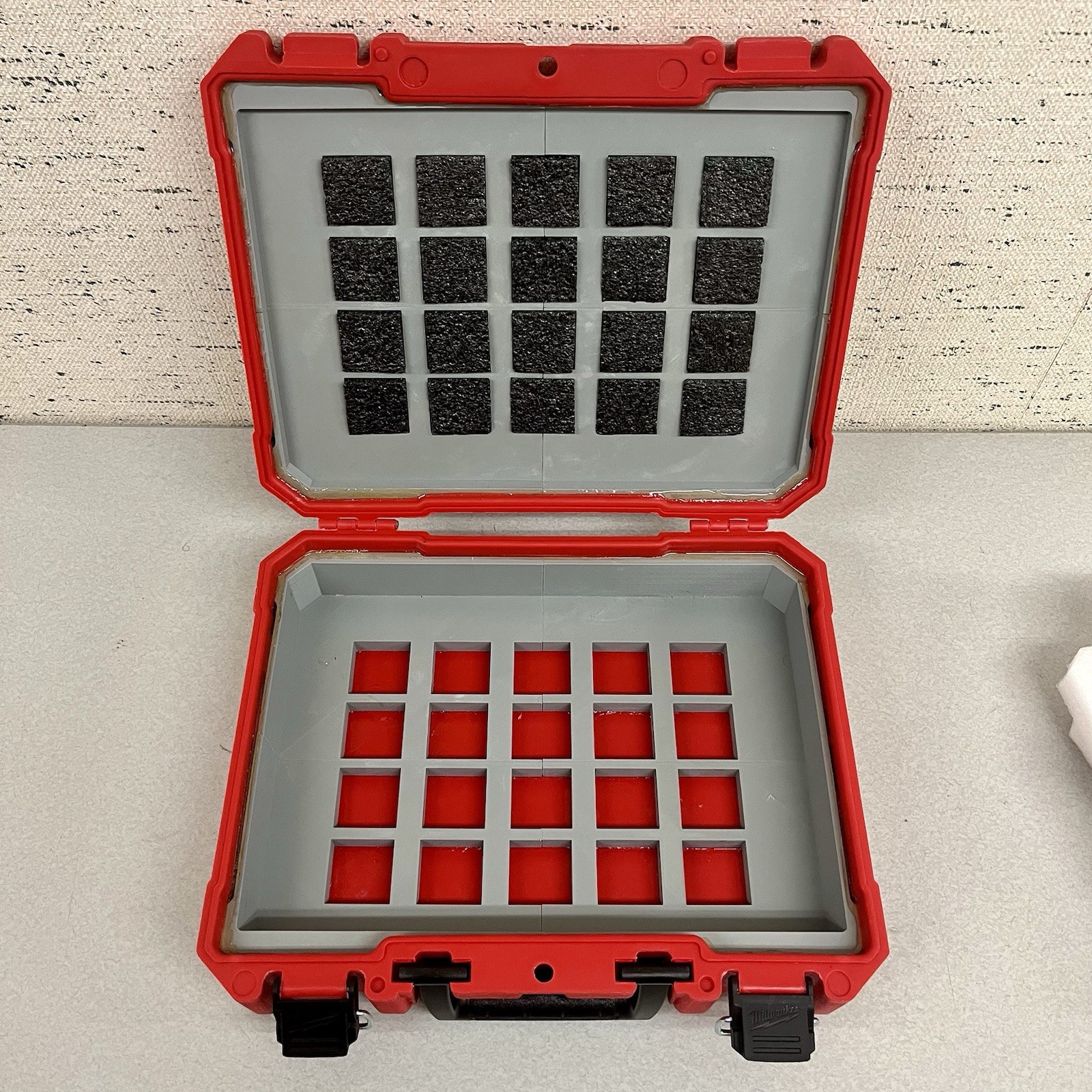 Milwaukee Custom Carrying Case — See Description