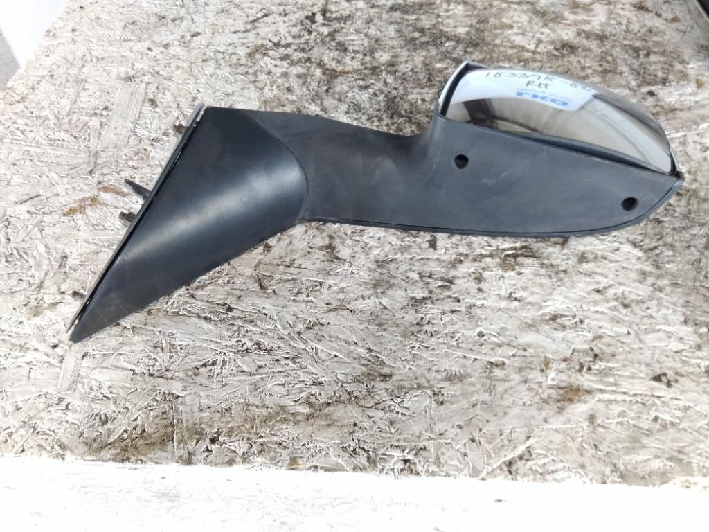 For 2016 VOLVO VNL FENDER/HOOD MIRROR Right ,  GA
