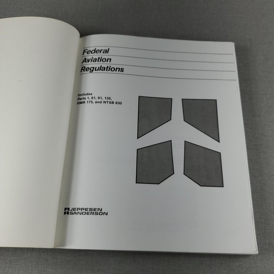 Federal Aviation Regulations Jeppesen 1990 Trade Paperback Book