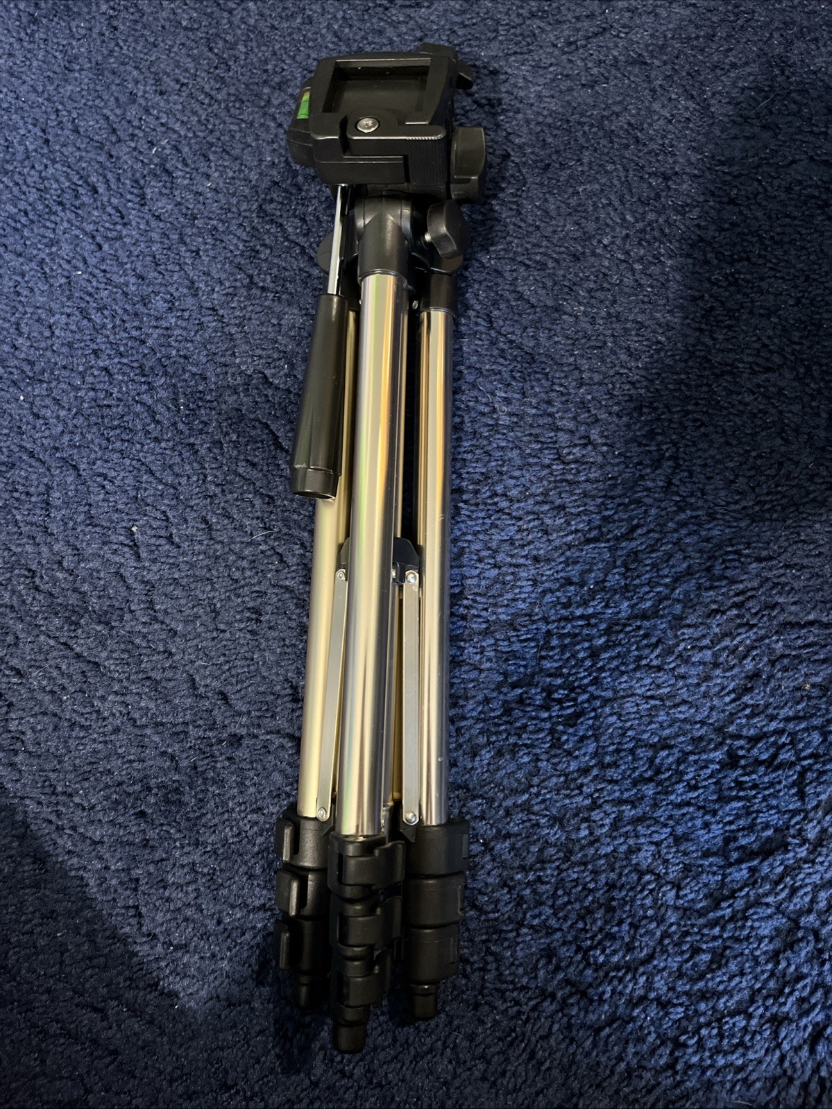 Digital Concepts Camera/Video Starter Kit TRIPOD ONLY Excellent Condition