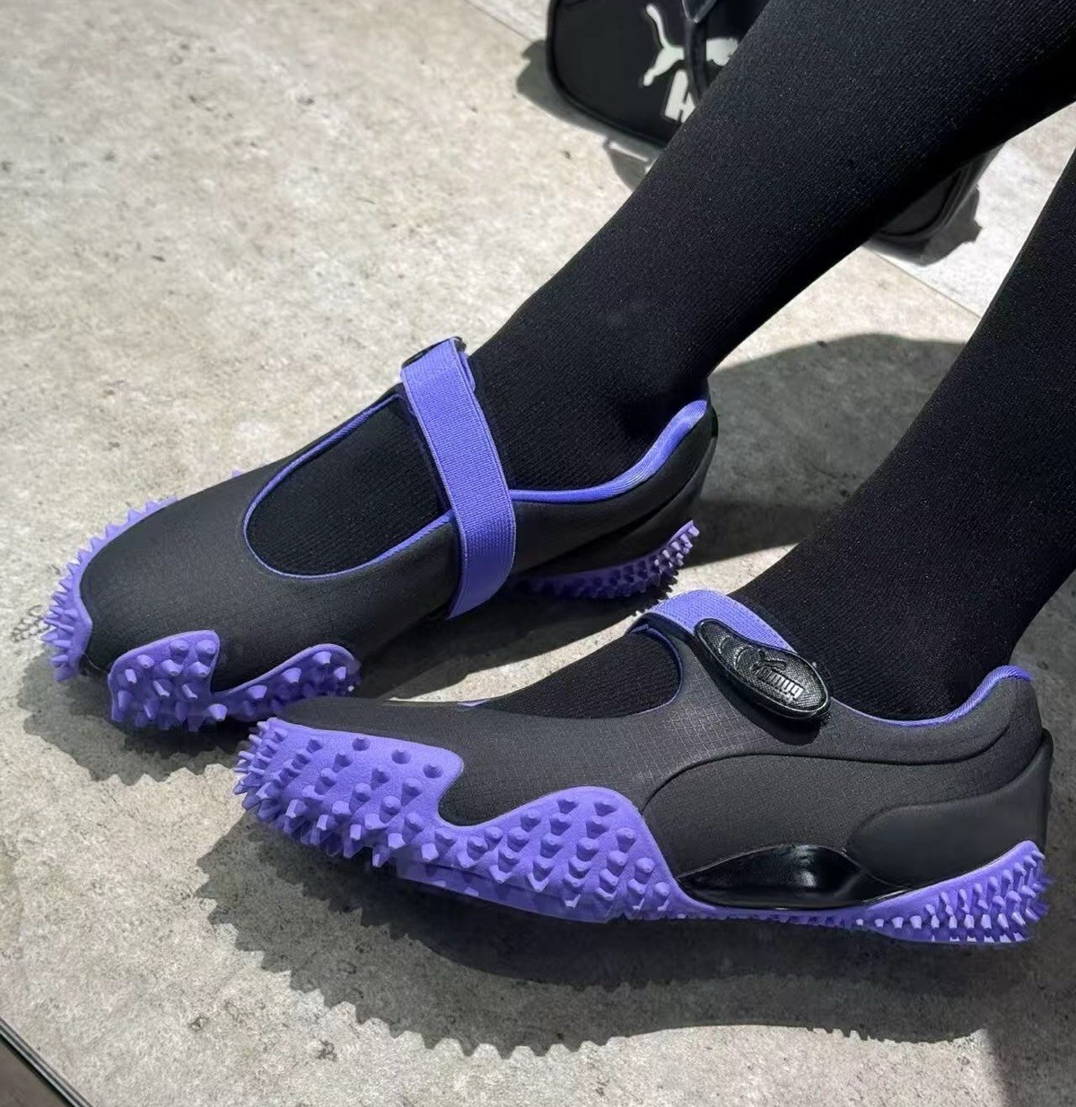Size 7 - PUMA Mostro Fey Launch Dark Amethyst Black W