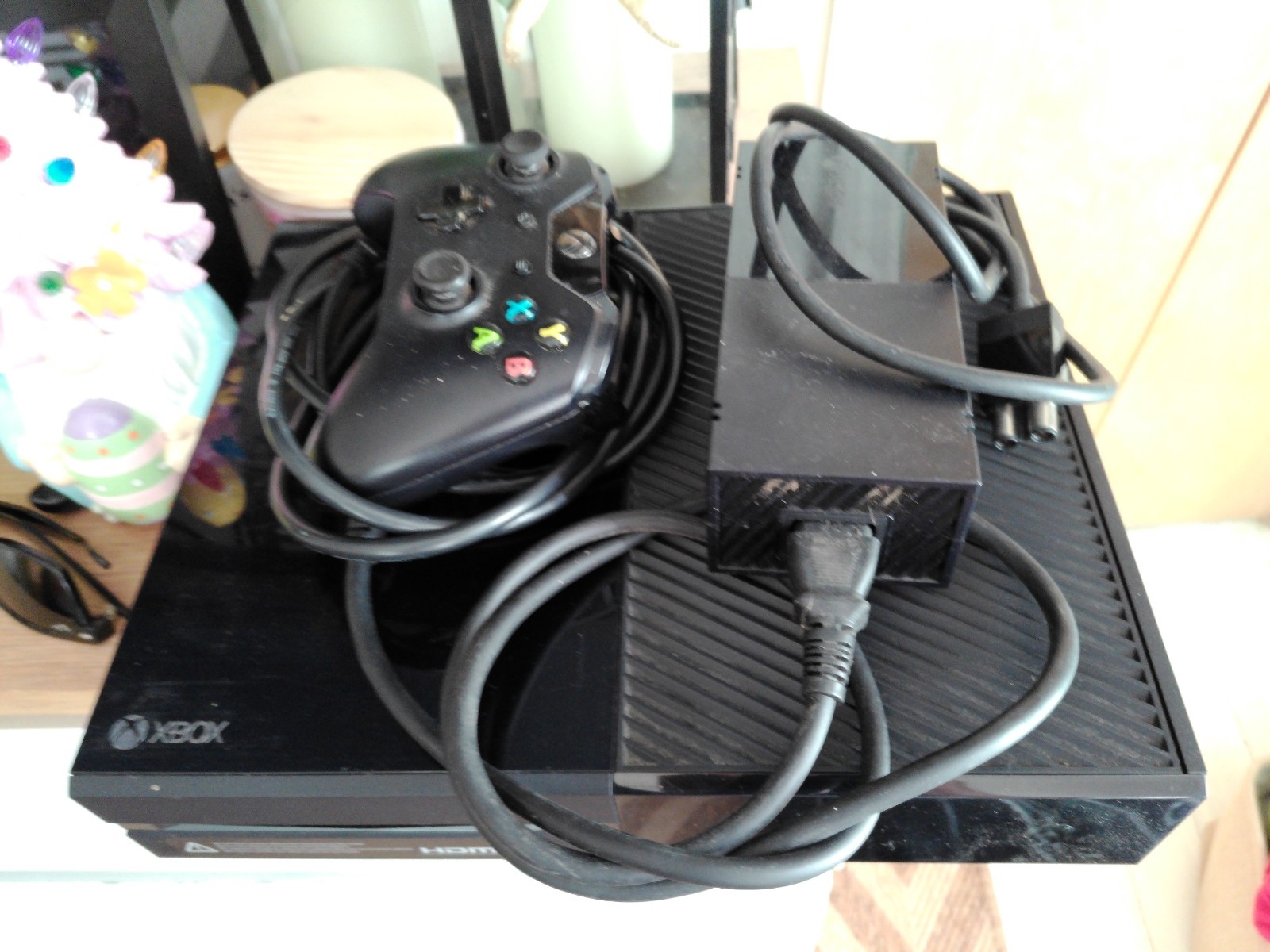 Microsoft Xbox One Model 1540 500GB Console And Controller Only Tested & Working