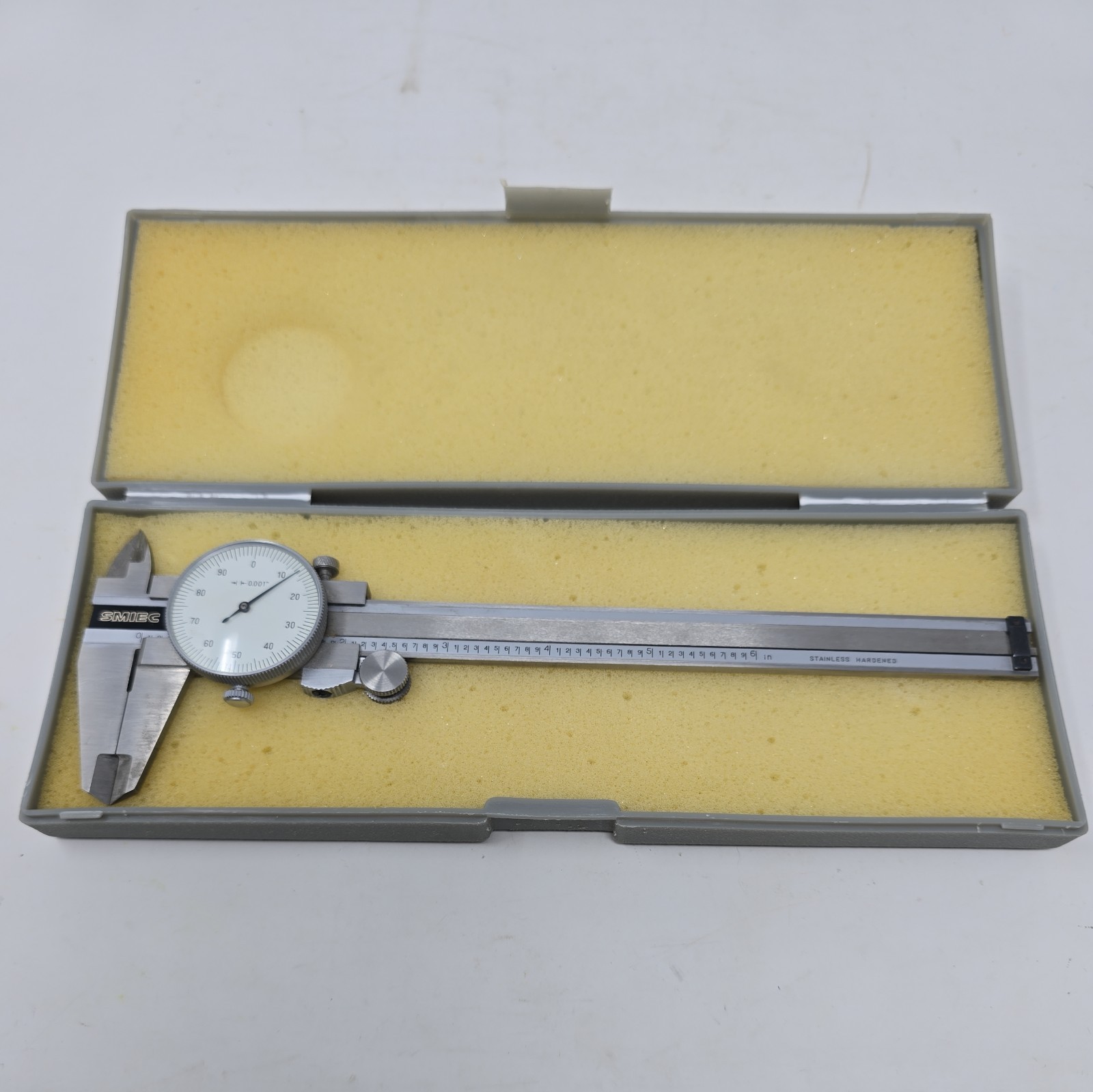 Smiec 9" Dial Caliper: 6" Range/.001 Dial Graduations