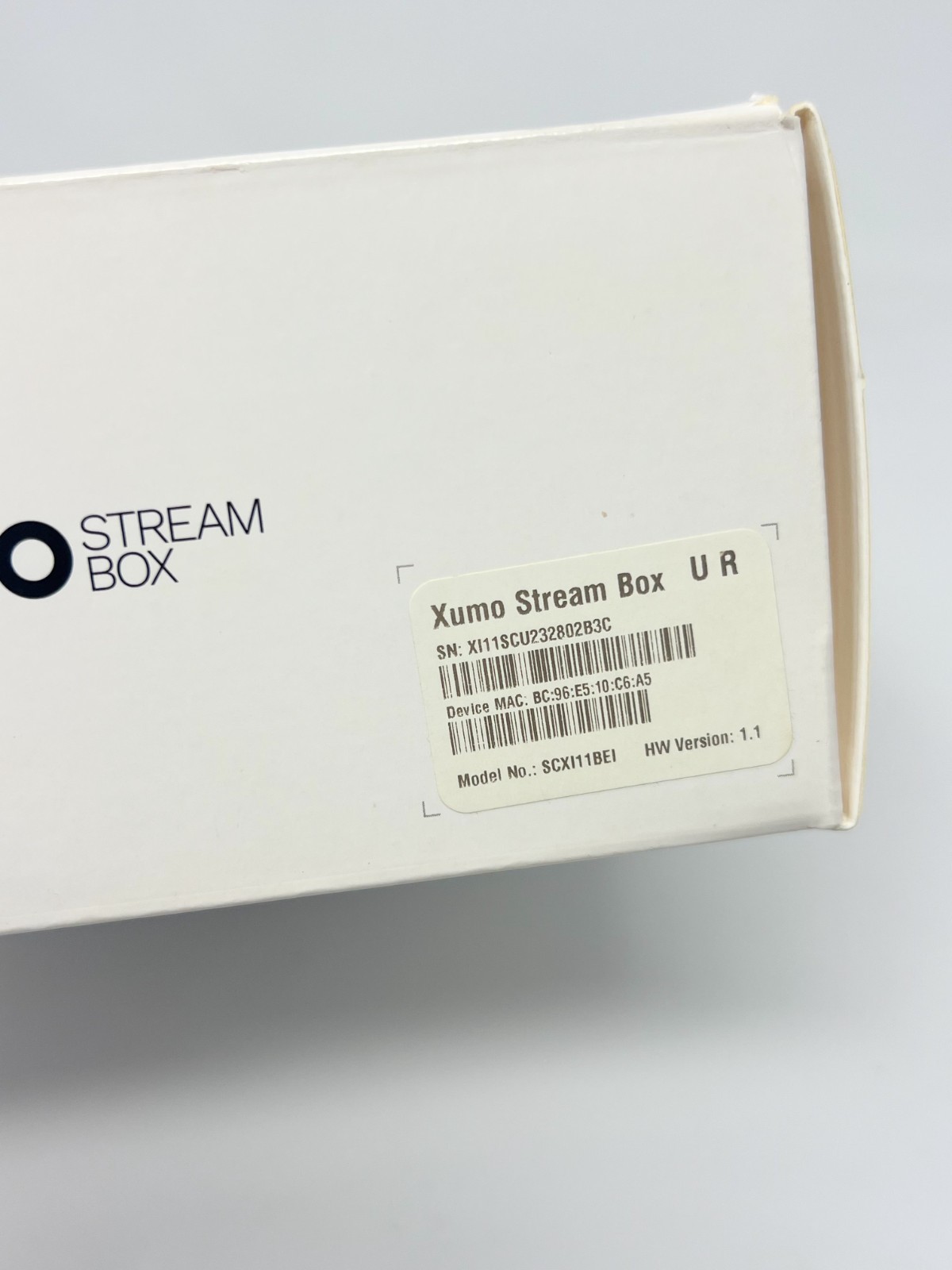 Xumo Stream Box SCXI11BEI good condition