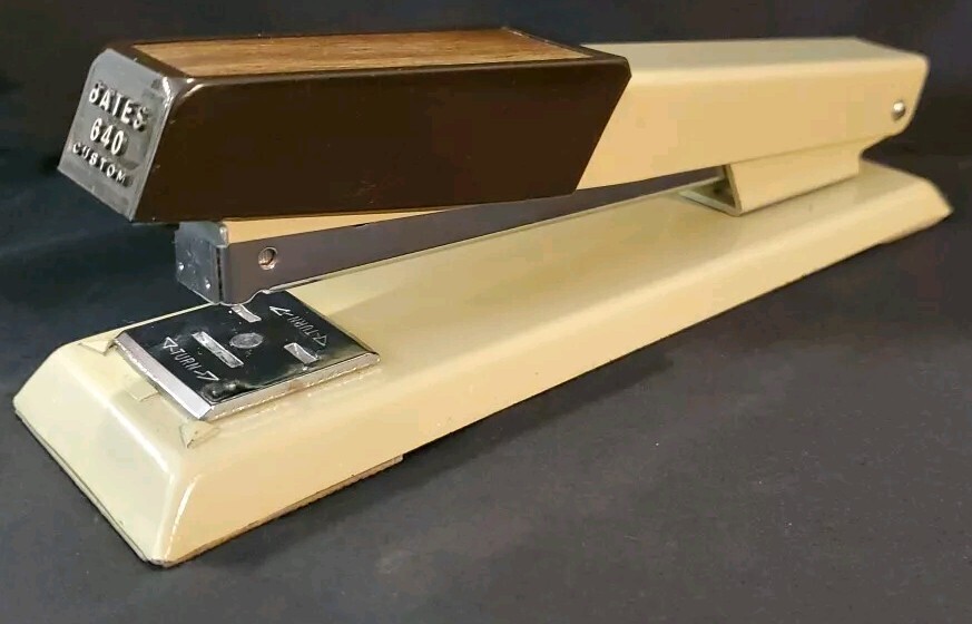 ​Vtg Bates 640 Stapler Heavy Duty Beige Faux Wood Grain MCM Works USA Made