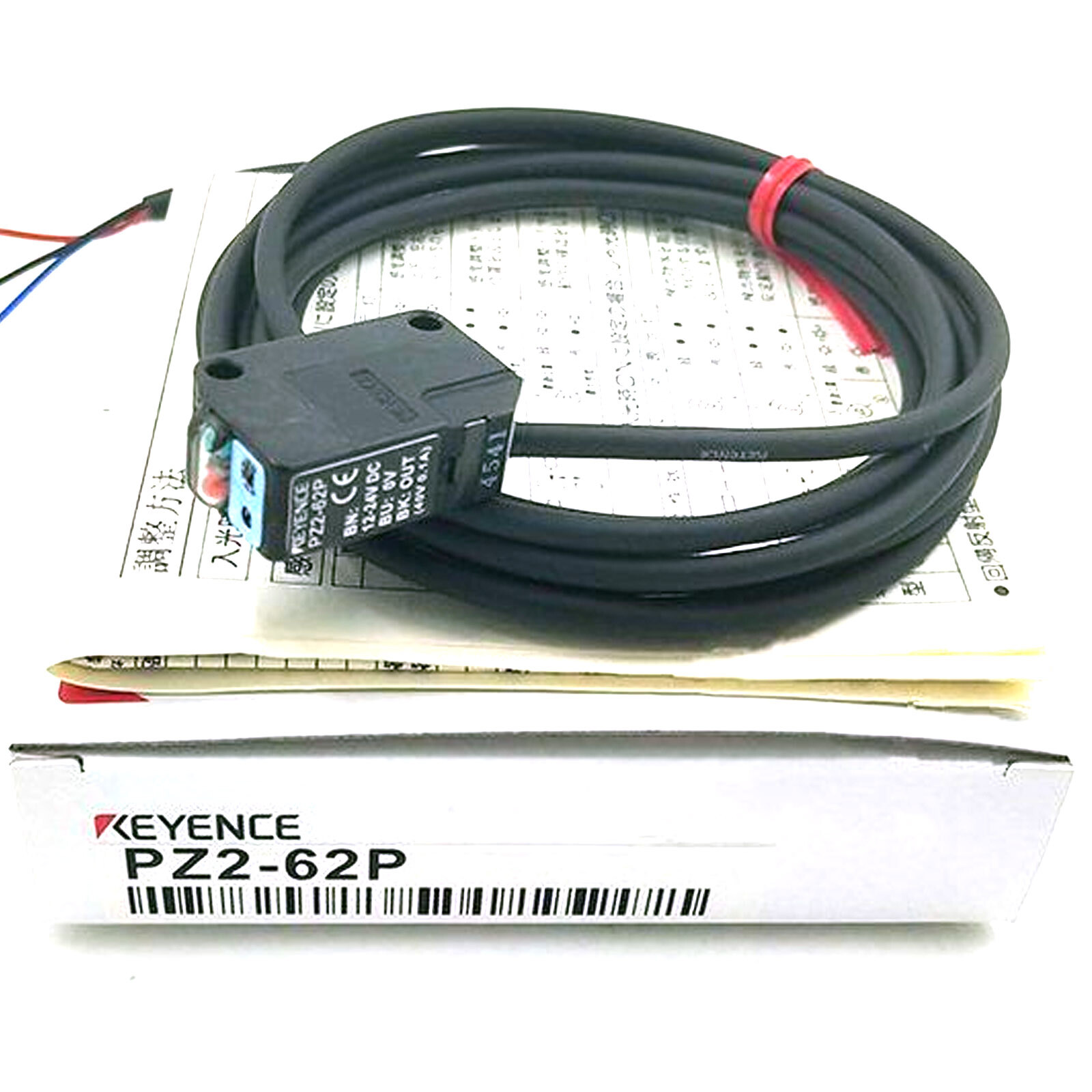 New In Box KEYENCE PZ2-62P PZ262P Photoelectric Sensor