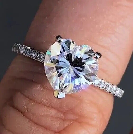 White Diamond 2.80 Ct Lab-Created Herat Cut Wedding Ring 925 Sterling Silver