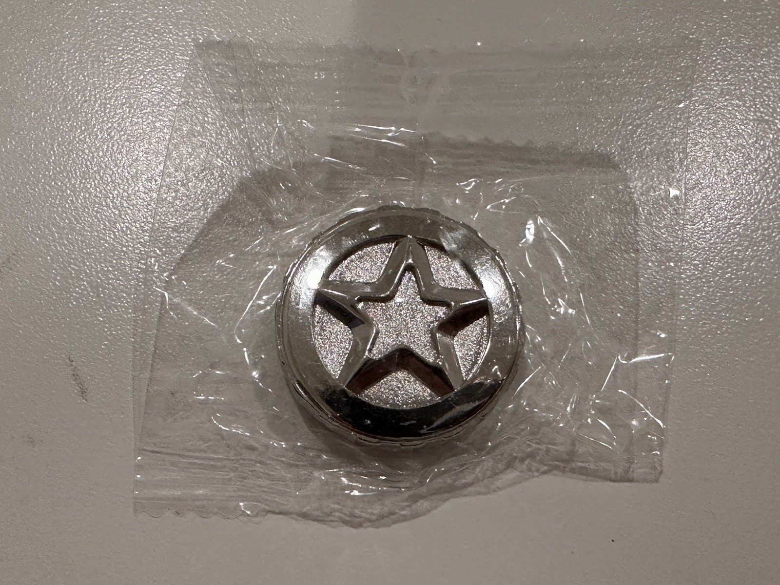 Official Mihoyo Zenless Zone Zero Metal Denny Coin (New, sealed)