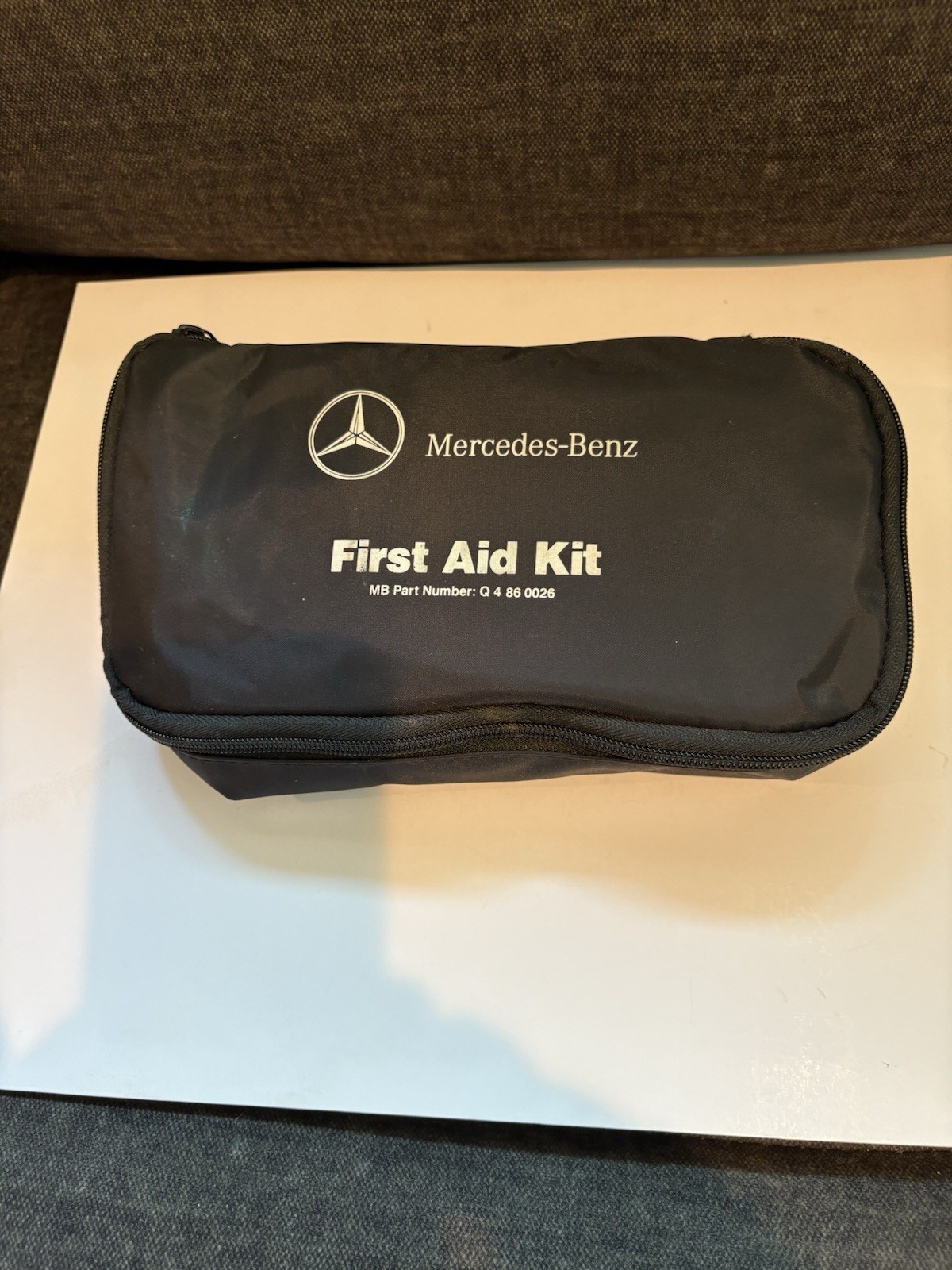 VINTAGE UNUSED Mercedes-Benz First Aid Kit FOR CAR TRUNK NOS Q 4 86 0026 LQQK👀