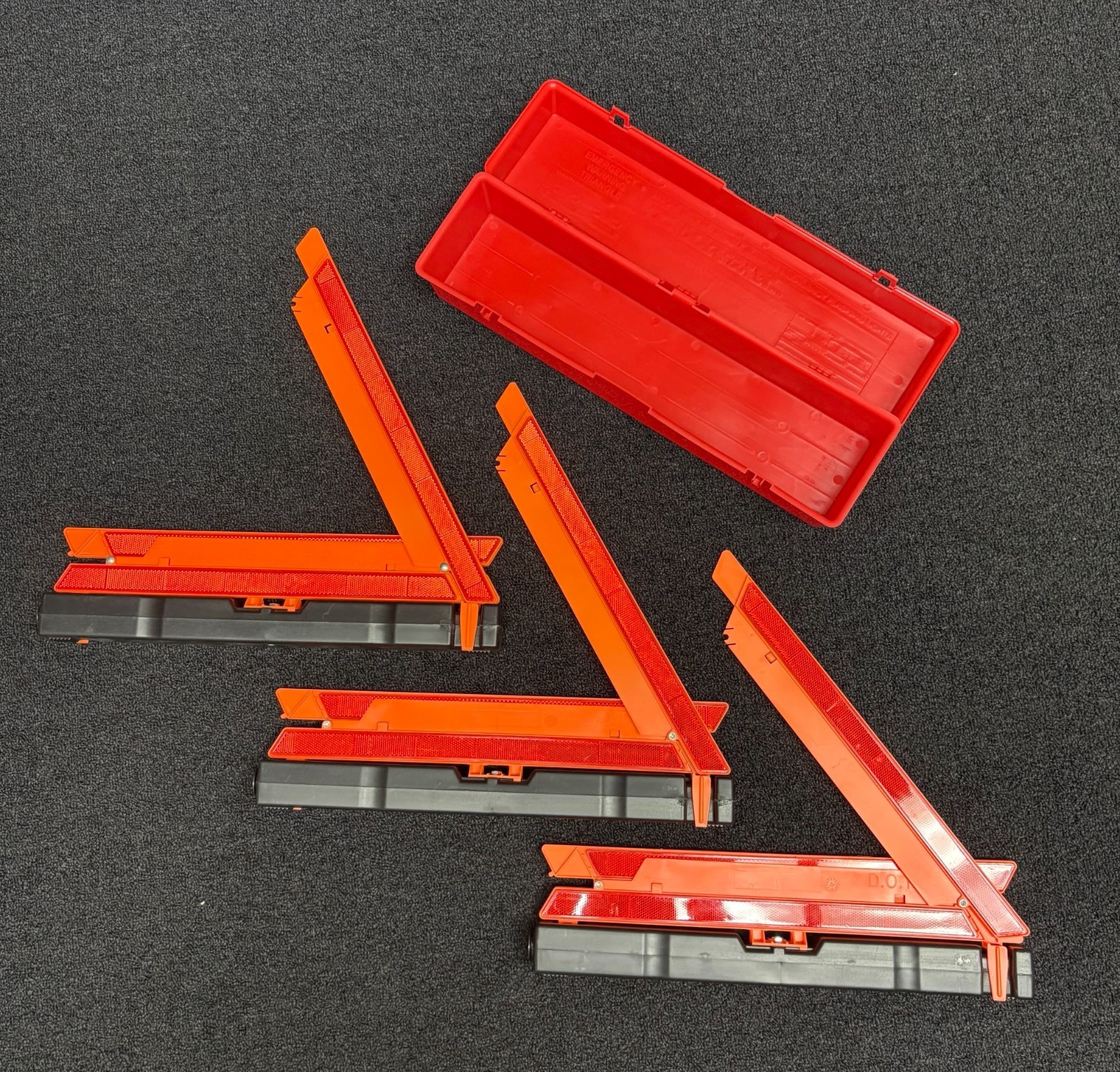 Triangle Reflector Set of 3 Peterson 449 Reflective Road side Safety Warning Kit