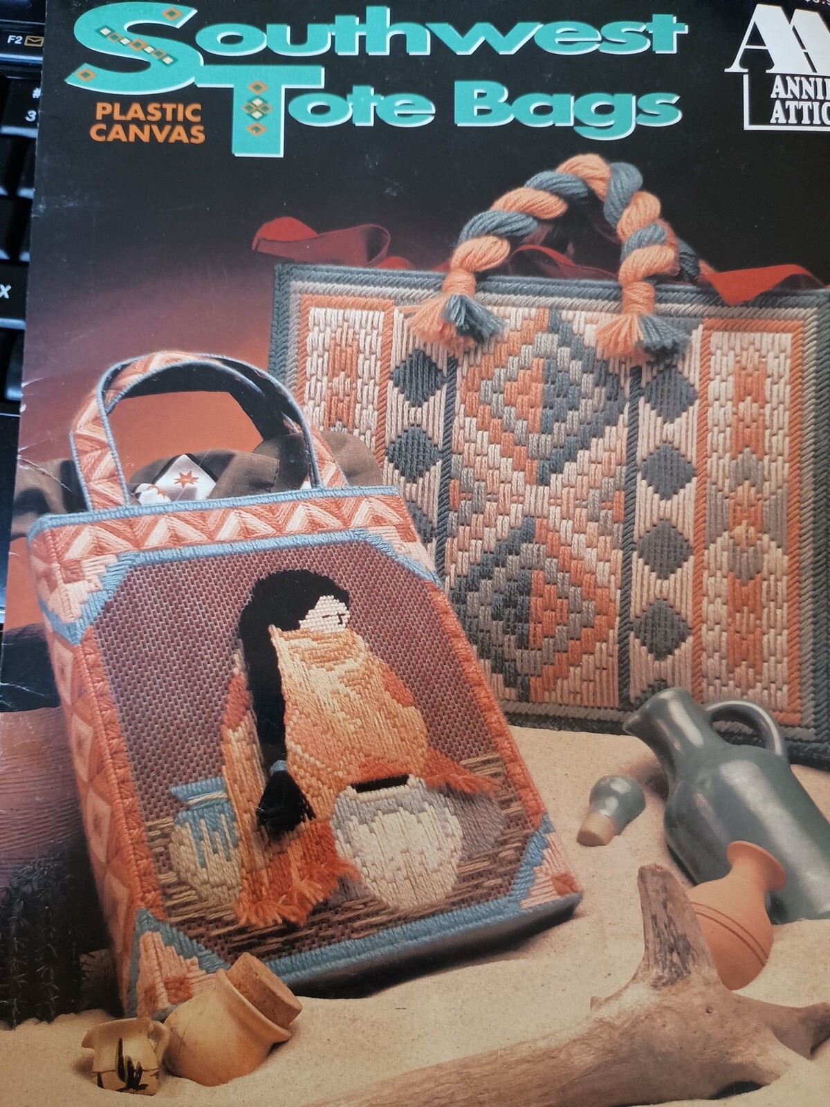 Annie's Attic Southwest Tote Bags Plastic Canvas Pattern Book I3