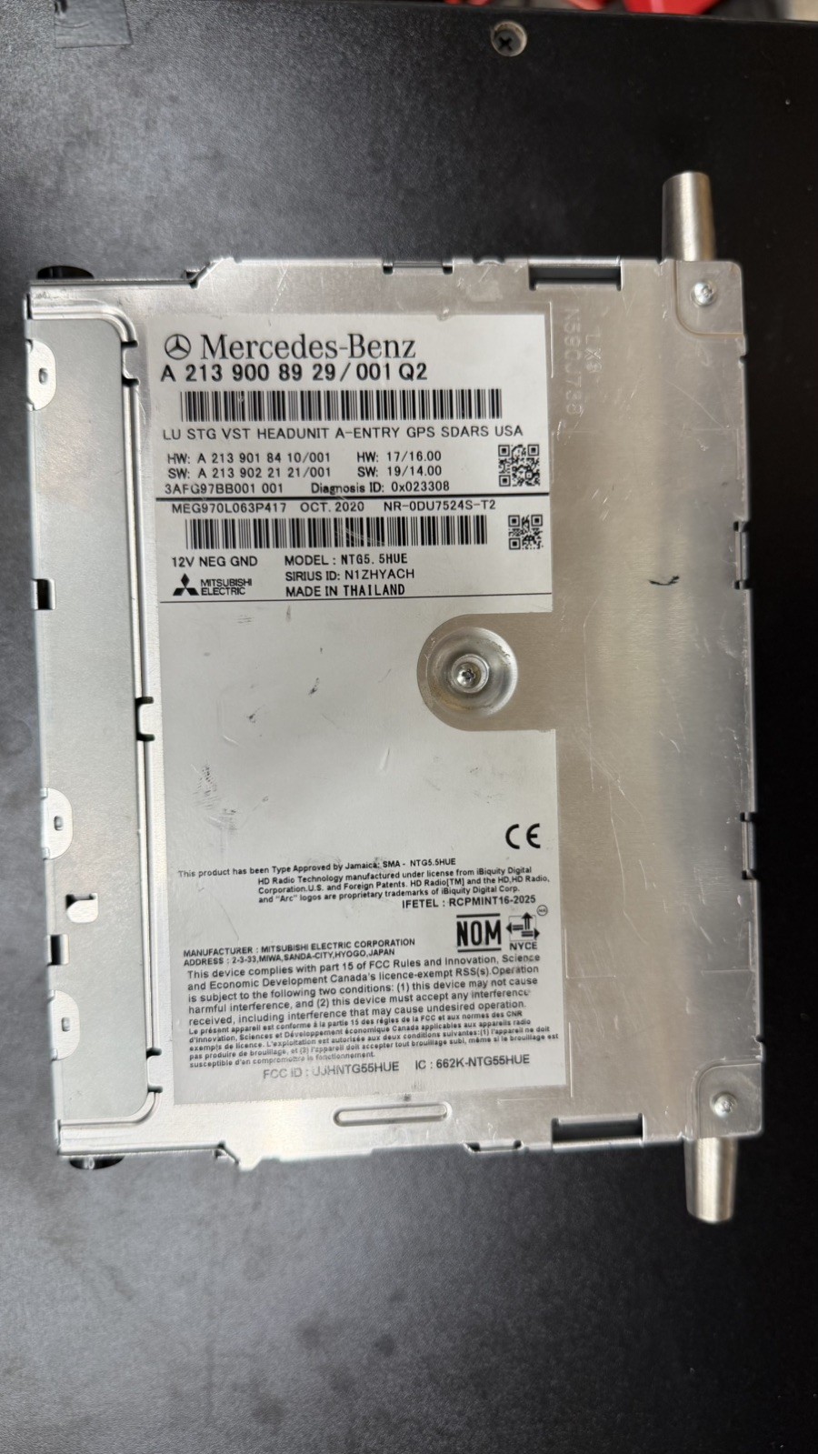 A2139008929 MERCEDES HU5.5 RADIO HEAD UNIT RECEIVER OEM - AMG GT C E Carplay