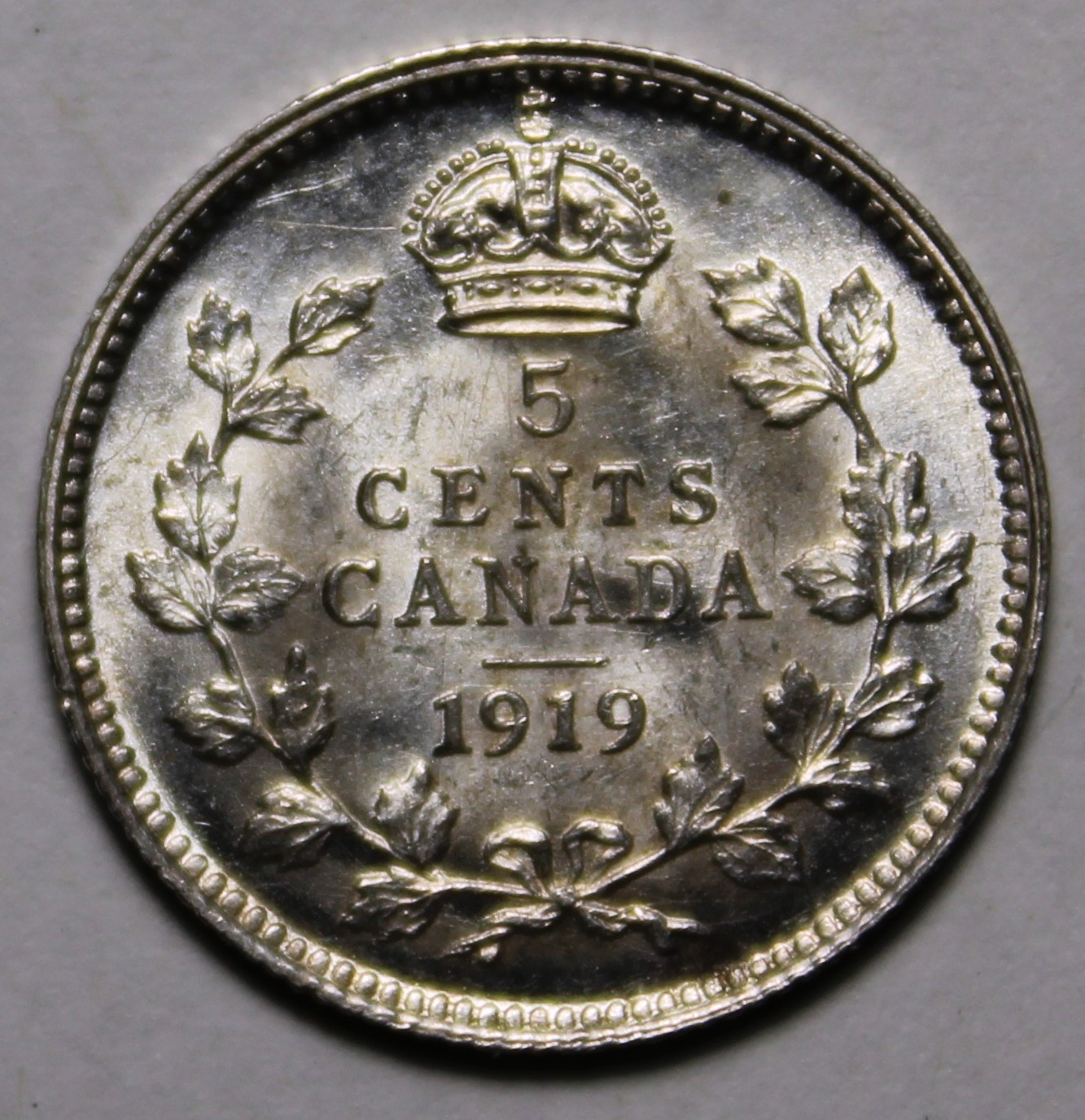Canada 1919 Silver 5 Cents, Uncirculated, KGV (C731)