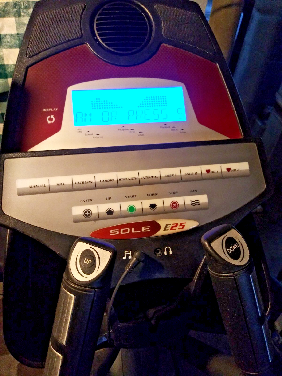 Elliptical Sole e25 Great Condition! VERY LIGHTLY USED