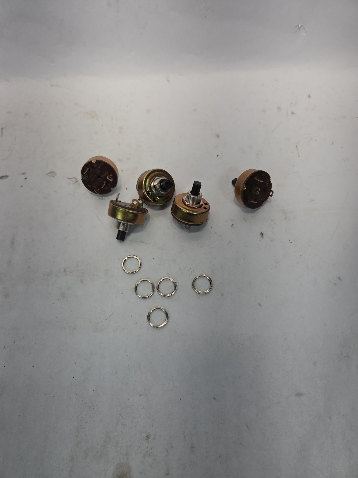 5x CARLING TECHNOLOGIES 700-BL Rotary Switch,SP3T,4 Connections Lot