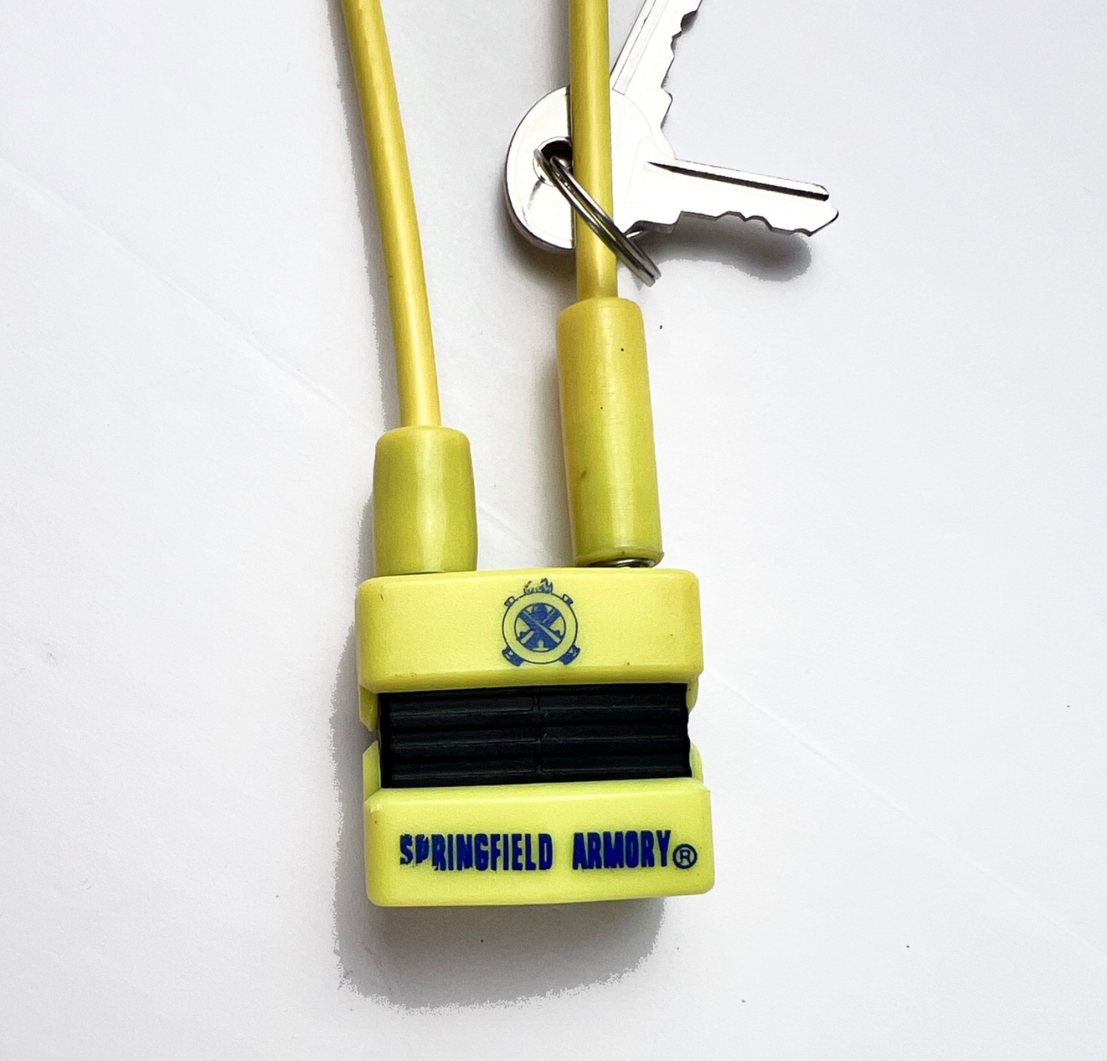 Springfield Armory Gun Lock Cable Lock OEM, Yellow, New with Keys