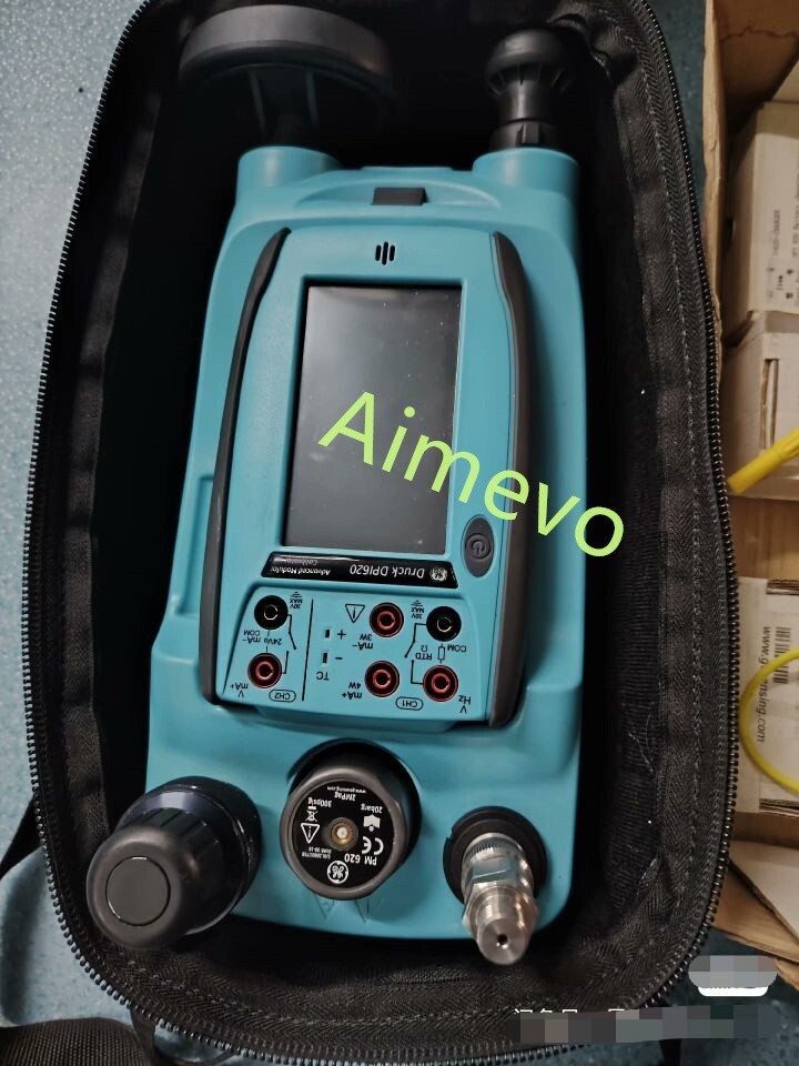 GE Druck DPI 620 with PM620 7mpag Modular Calibrator