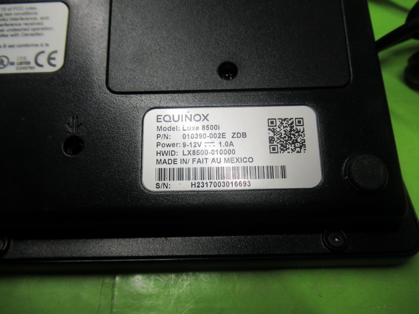 Equinox Luxe 8500i High Definition LCD Touchscreen Terminal