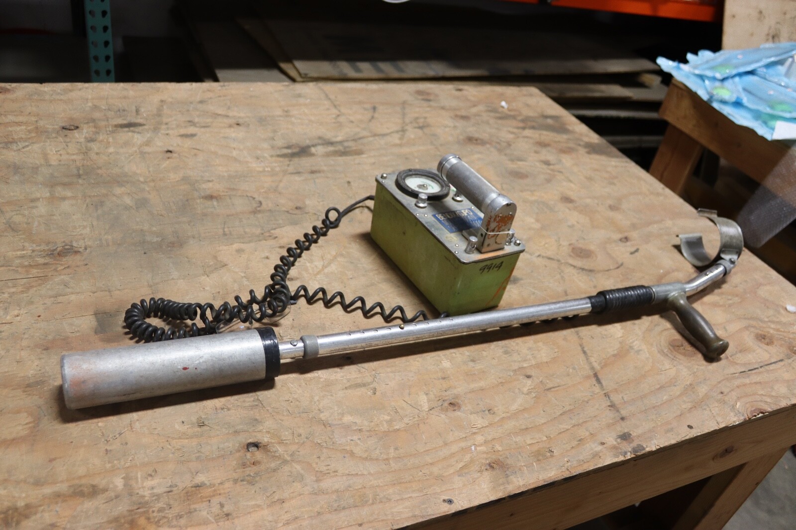 Bendix gjpo el0047A GEIGER RADIATION W/ DETECTOR