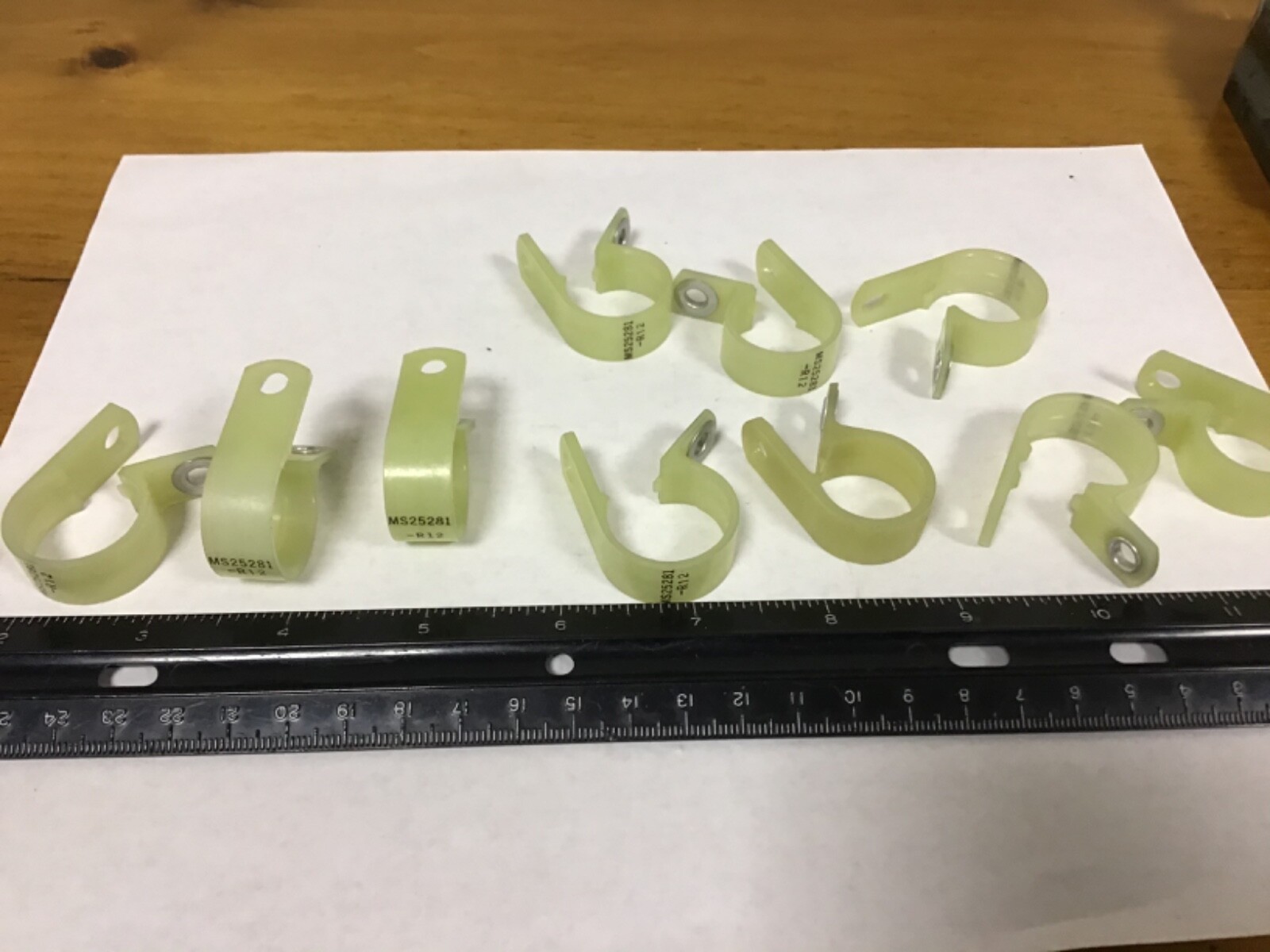 New Qty (10) 3/4" Essentra Mil Spec Nylon Loop Clamps, MS25281 R12