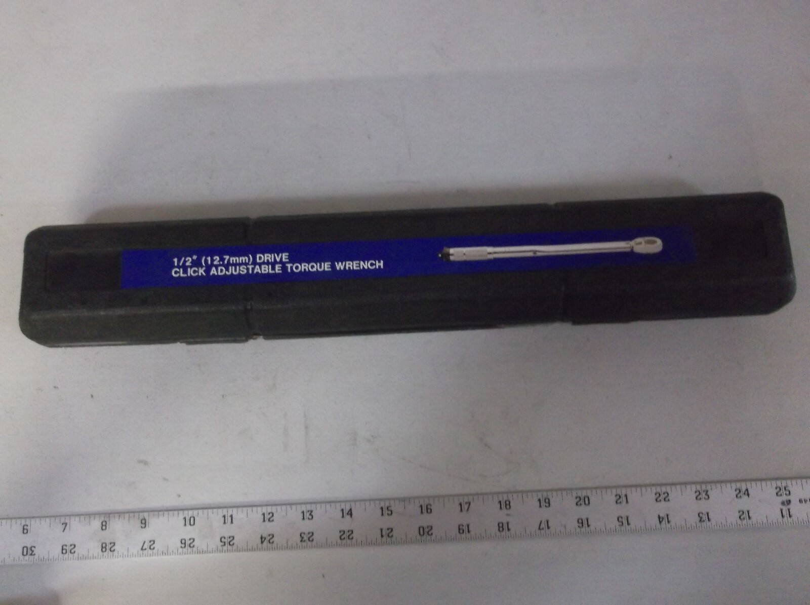 1/2'' (12.7mm) Drive Click Adjustable Torque Wrench 150 FT LBS MAX