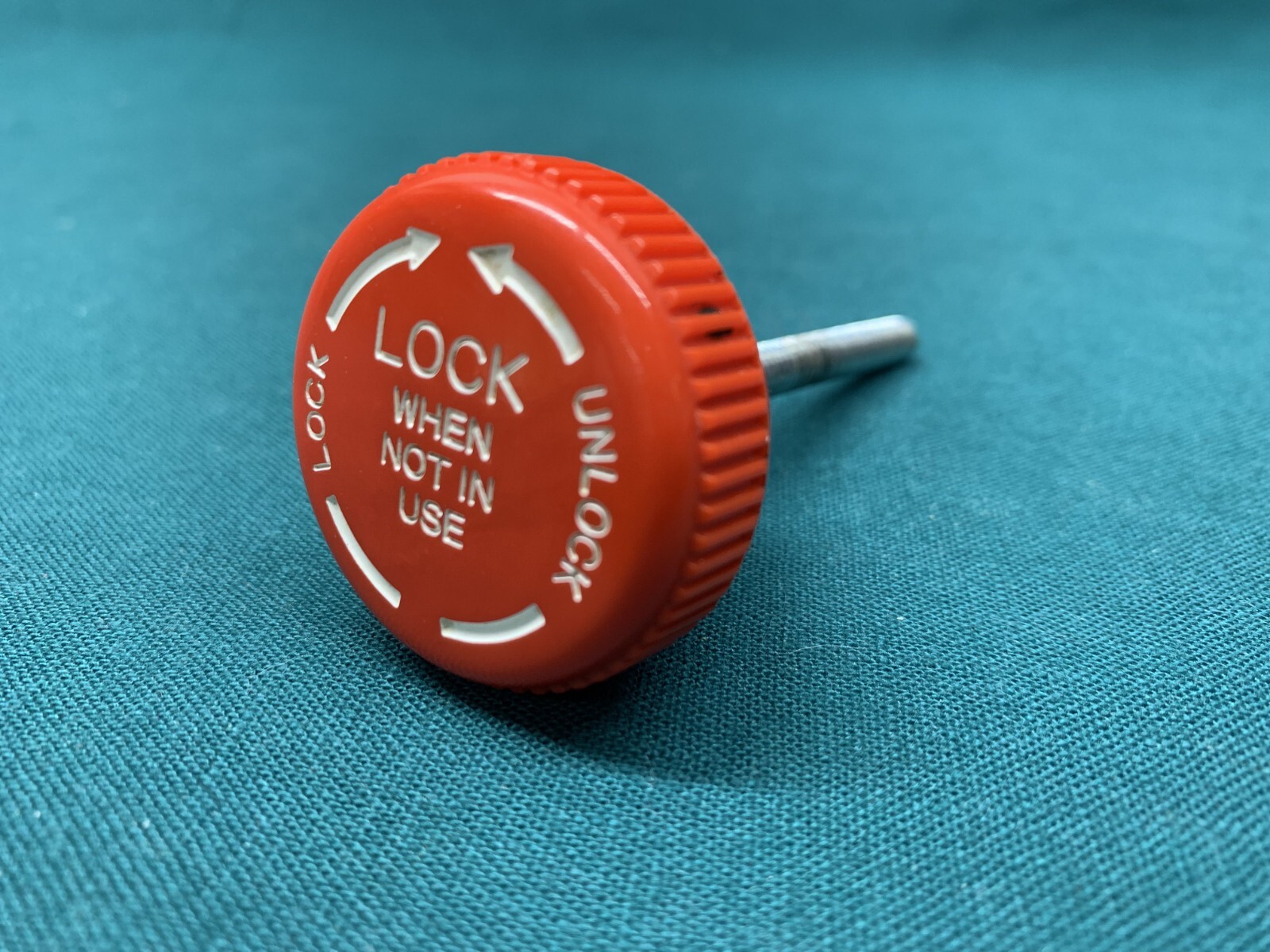 Schwinn Airdyne Exercise Bike Red Fan Lock Knob Tension Pin (5E)