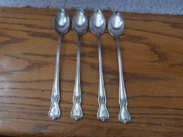 Lot of 4 Old Company 1950 Silverplate Signiature Pattern Iced Tea Spoons 7.75"