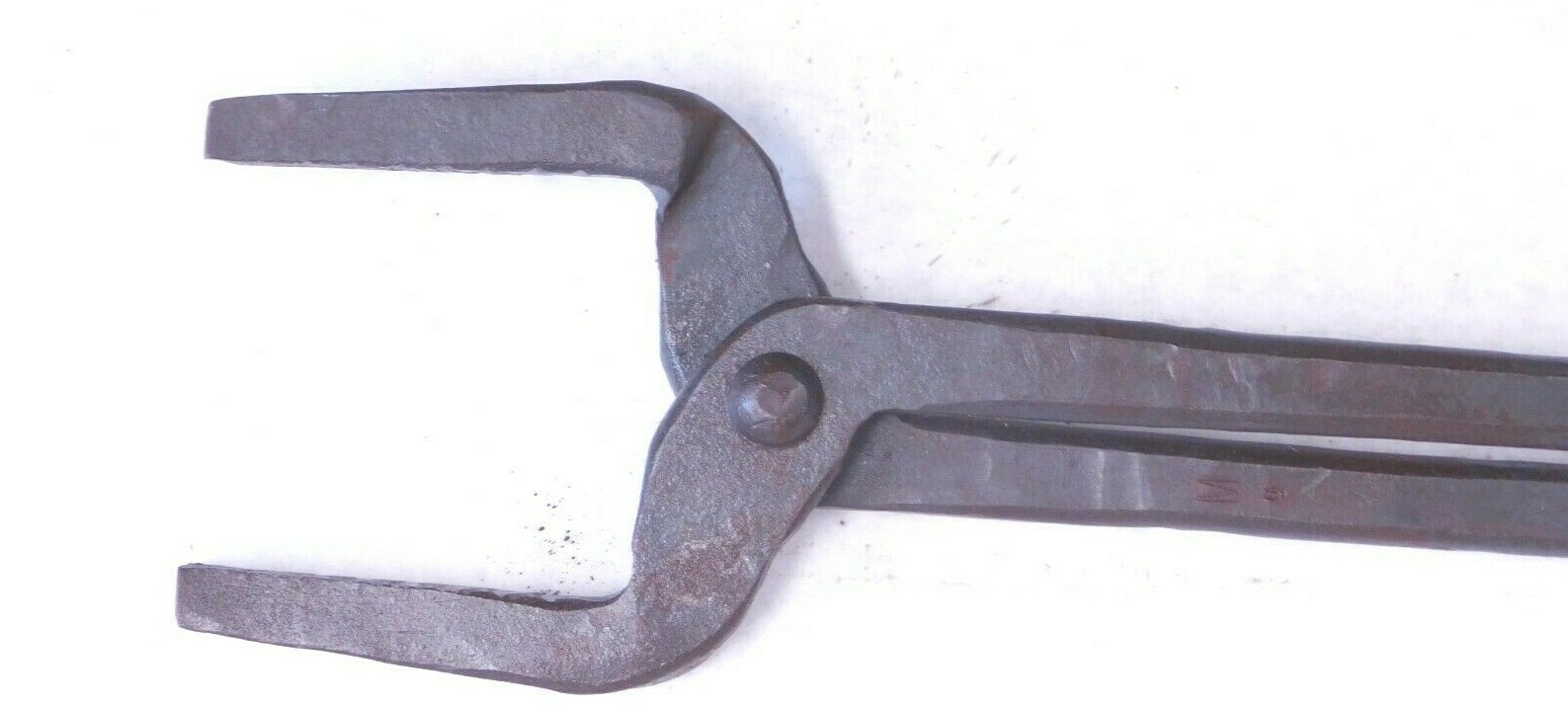 Vintage Blacksmith Foundry Metal Working M4 OPEN JAW LARGE SQUARE GRAB TONGS SI