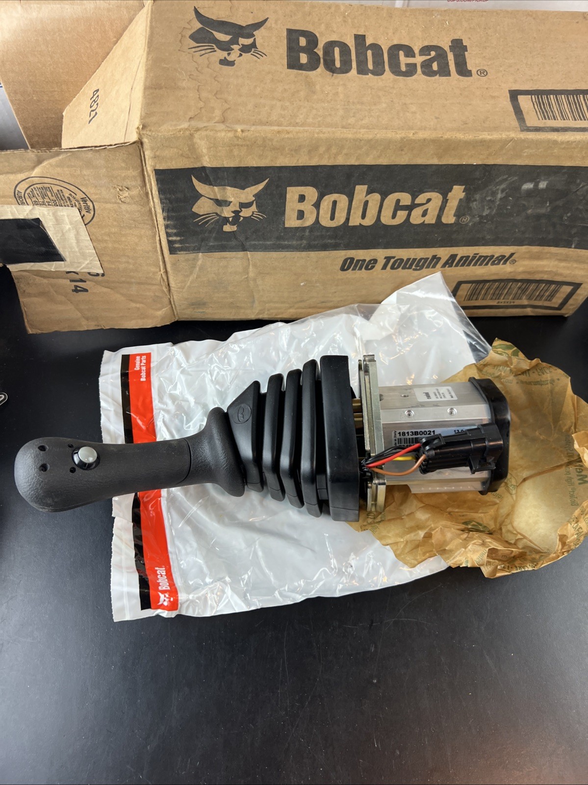BOBCAT Left-hand Joystick Excavator 2 Buttons 7349136