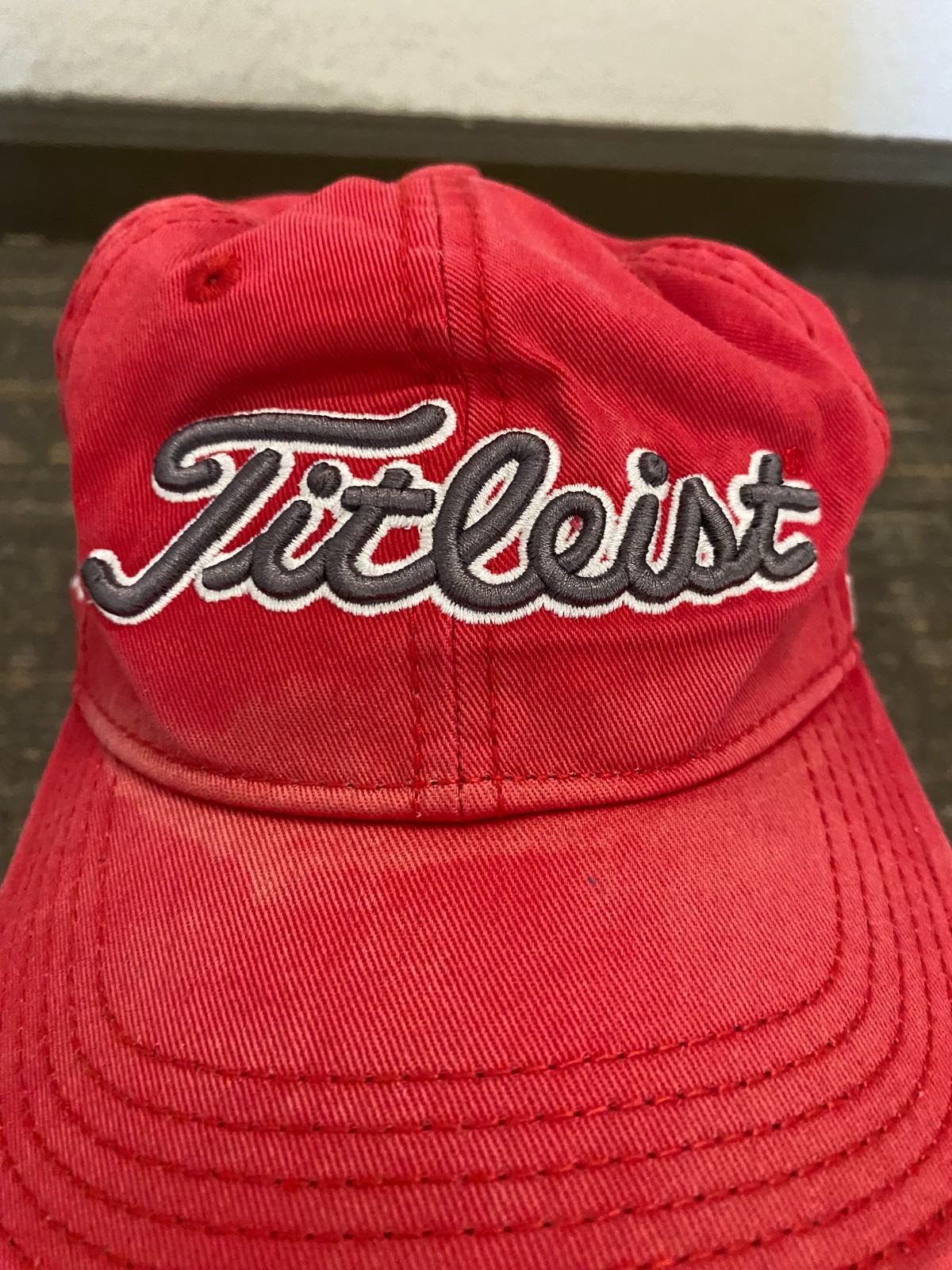 Titleist Baseball Cap Golf Hat Adjustable Strap Red With Gray Lettering