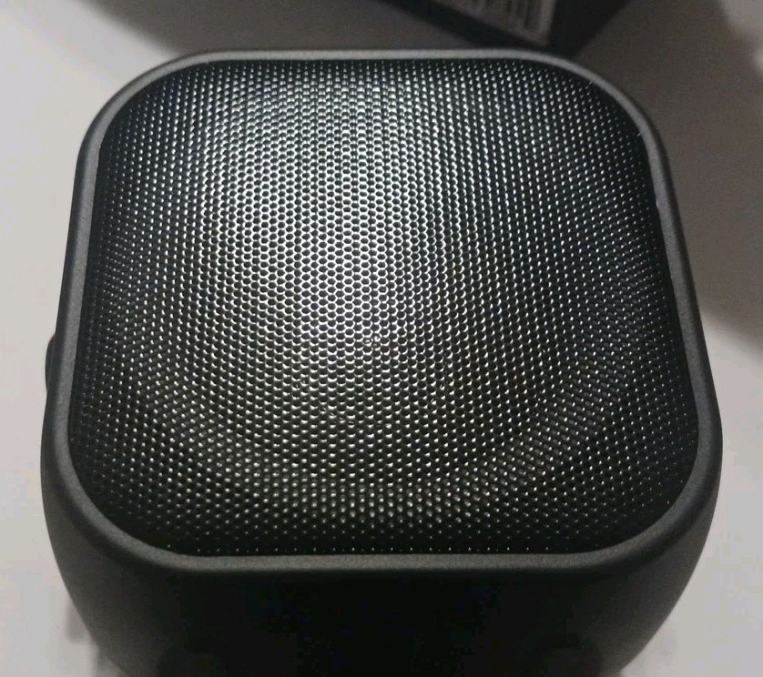Mini Karaoke Machine, Portable Bluetooth Speaker 2 Mics, Black 2 Mics
