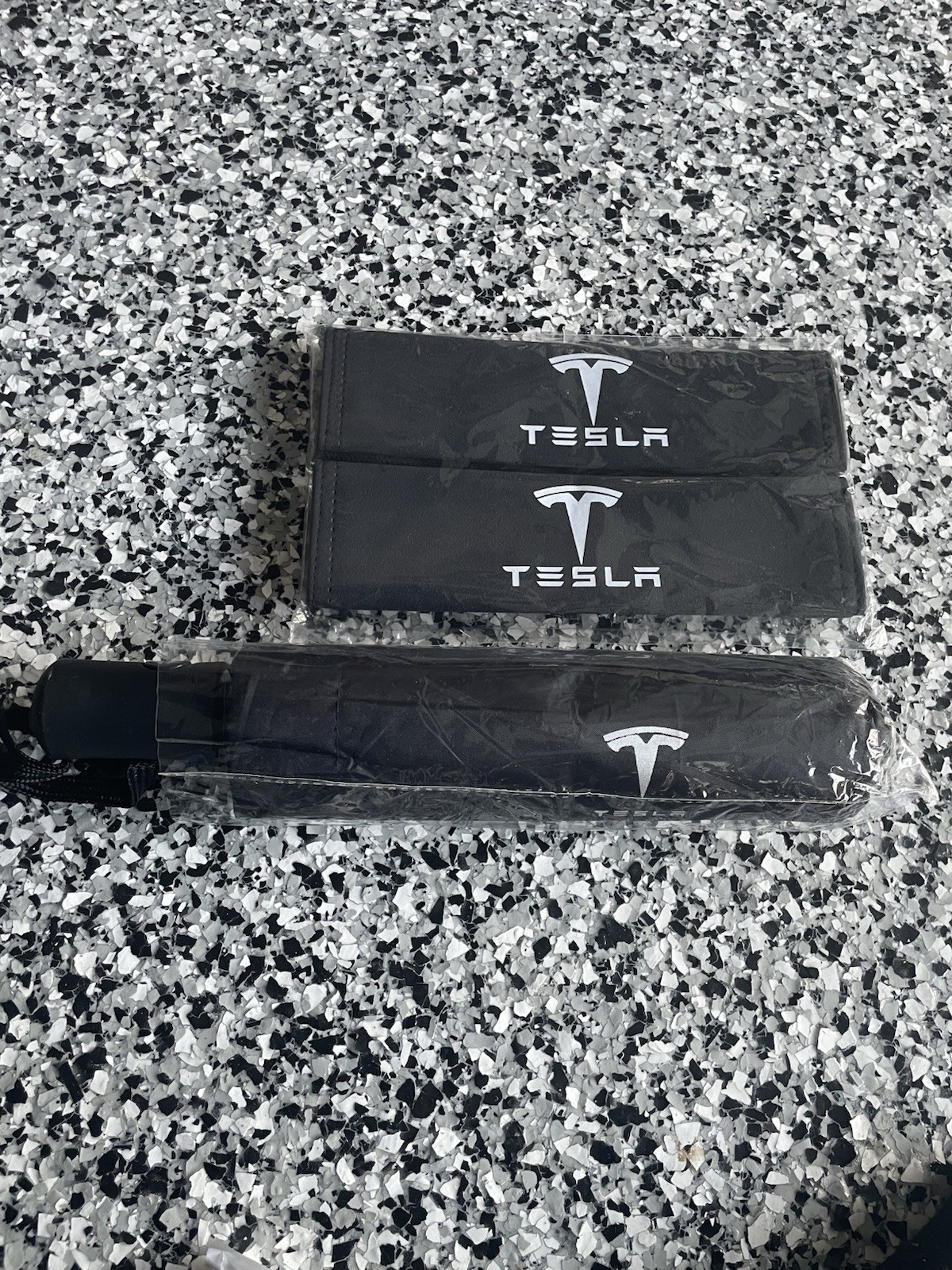 Tesla Umbrella bundle/$70