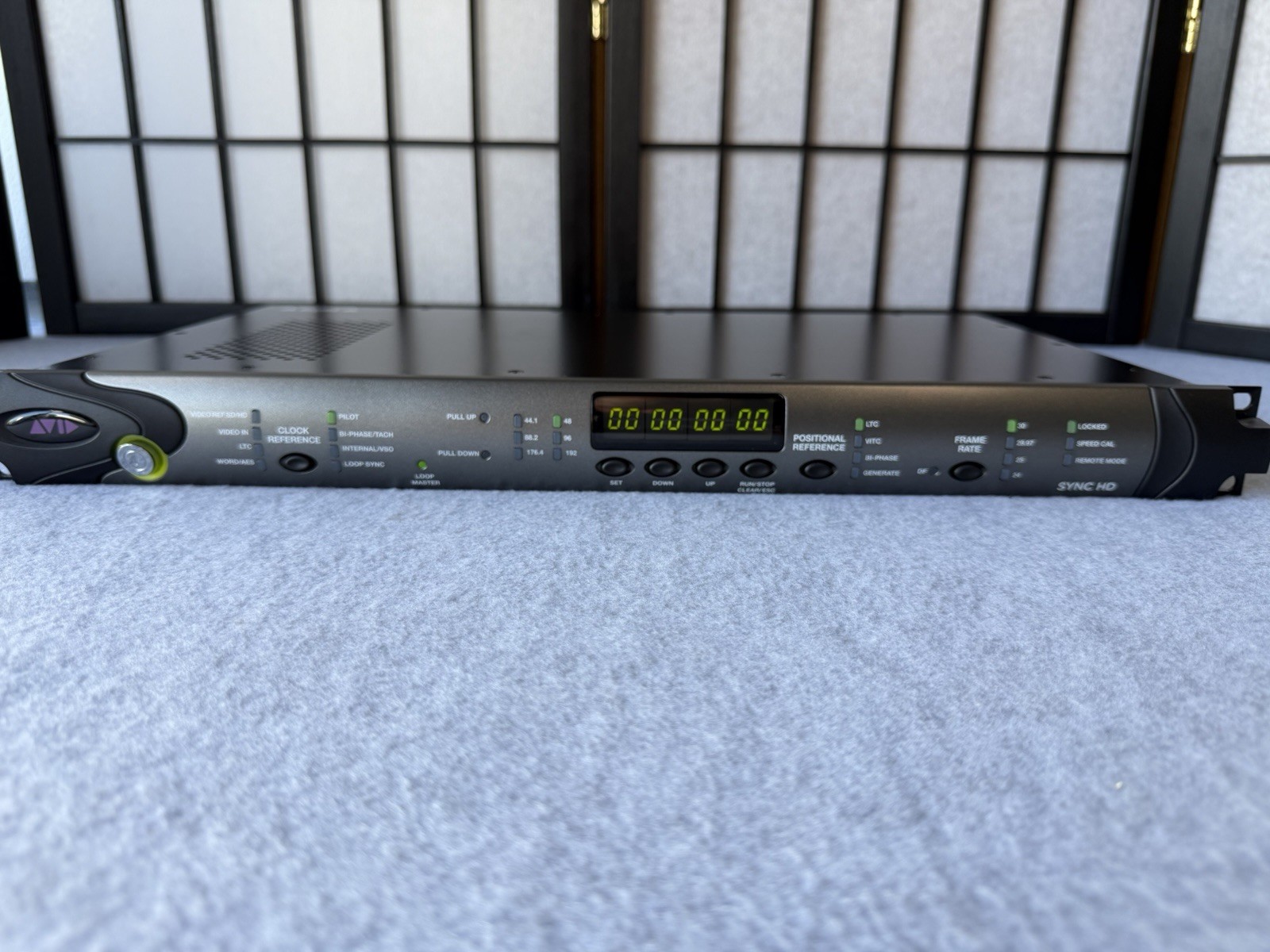 Avid Sync HD Professional Pro Tools Synchronizer – Studio Rack Unit