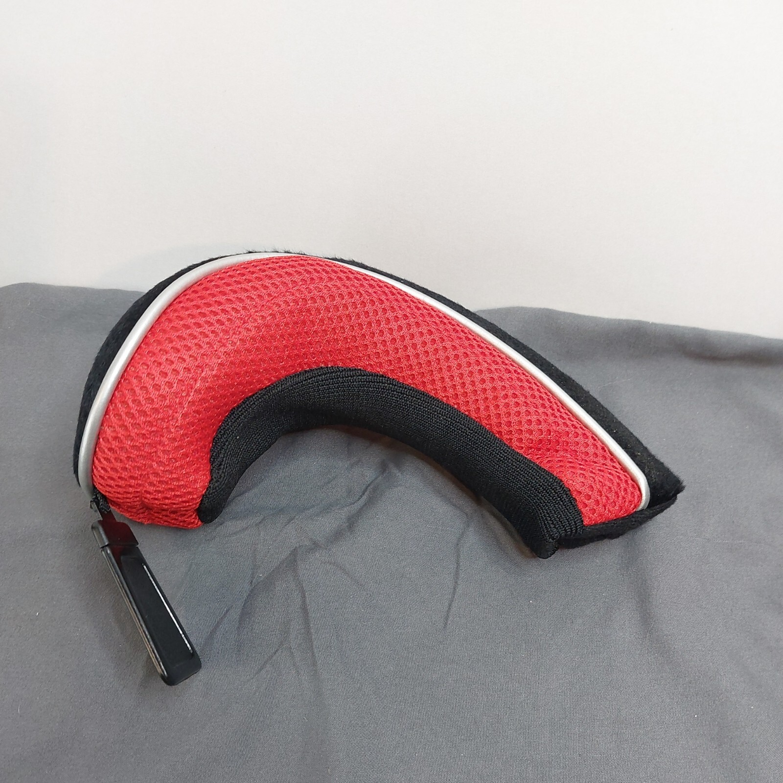 Golf 4 Iron Headcover Red Black Interchangeable Number Tag
