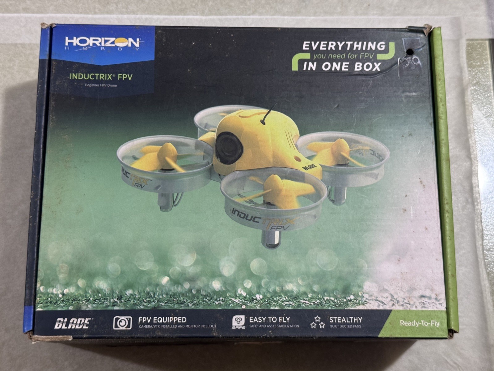 Blade Inductrix FPV RTF Ultra Micro Electric Quadcopter Drone w/Monitor & 2.4GHz