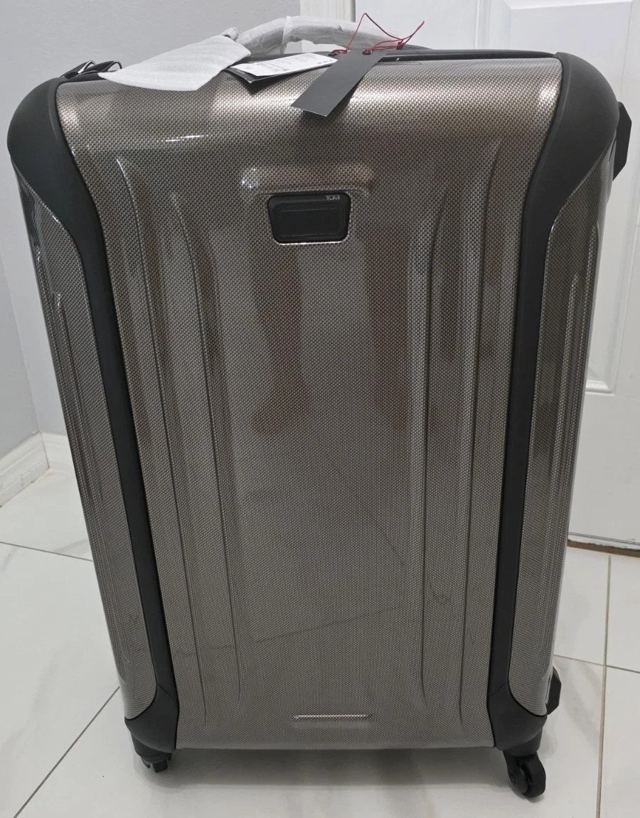 NEW  TUMI Vapor International 30” Large Hard Luggage 98412-1344 $875