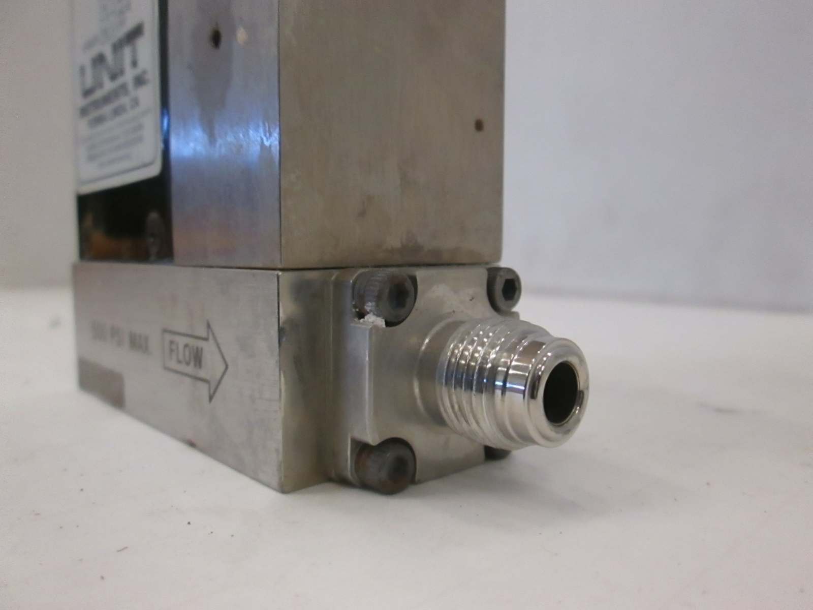 Unit UFC-1160A, Mass Flow Controller, 1 SLM, N2, Used