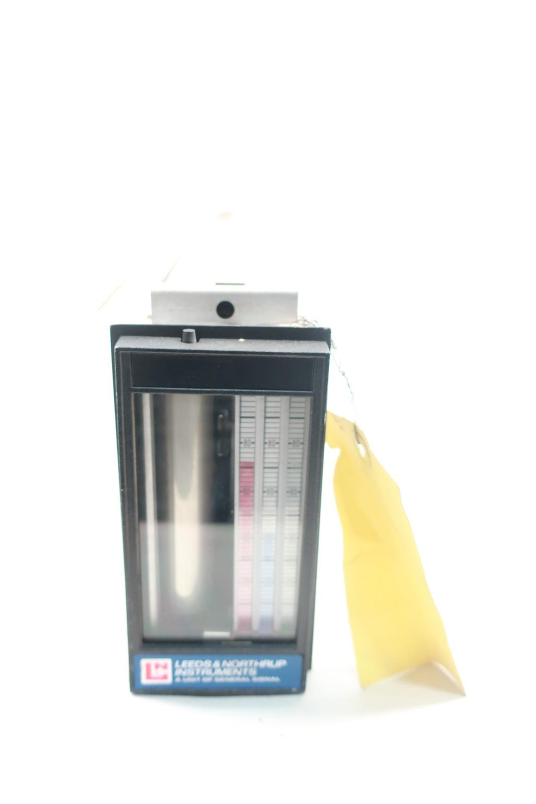 Leeds Northrup 136-203-203-203-00-00-00-L1765-L1765-L1765-6-B0-000-206 Recorder