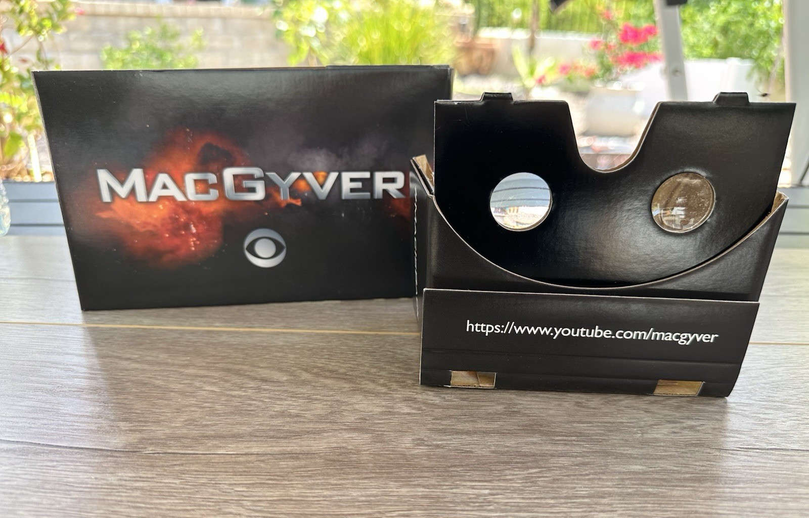 CBS MacGyver Reboot Google Cardboard 3D Virtual Reality Viewer Glasses Promo