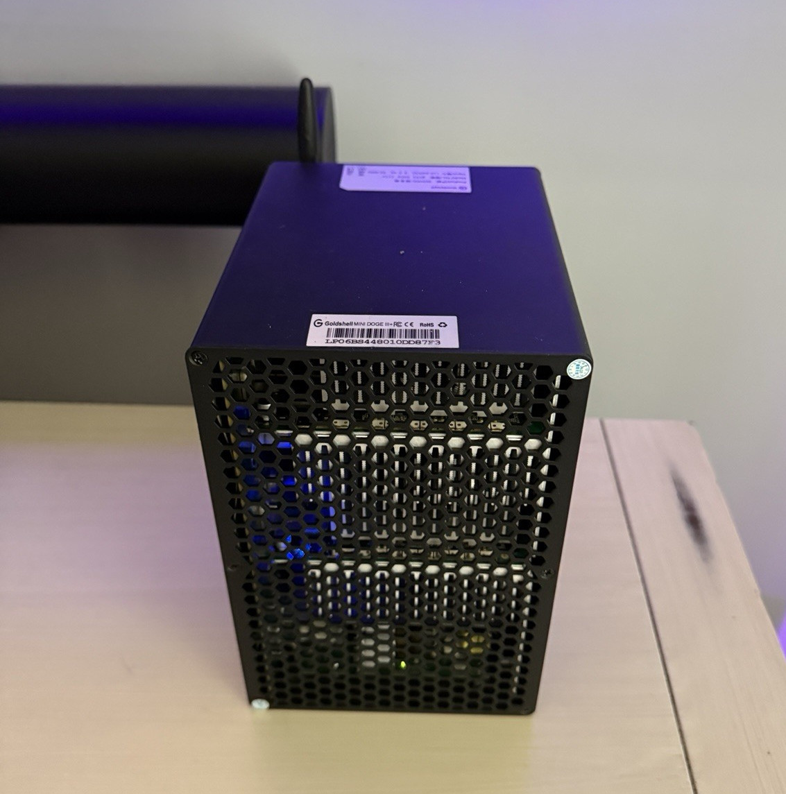 Goldshell MiniDOGEIII+ ASIC Crypto Miner Dogecoin Mining with WIFI 810Mh/s
