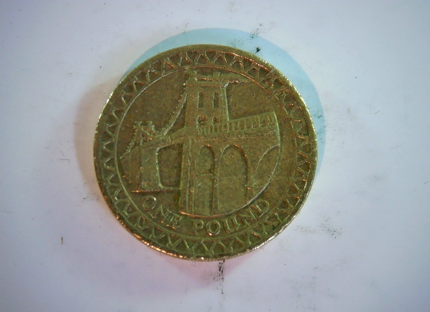 United Kingdom 2005 1 Pound UK One Pound (Welsh emblem: Menai Bridge) Coin