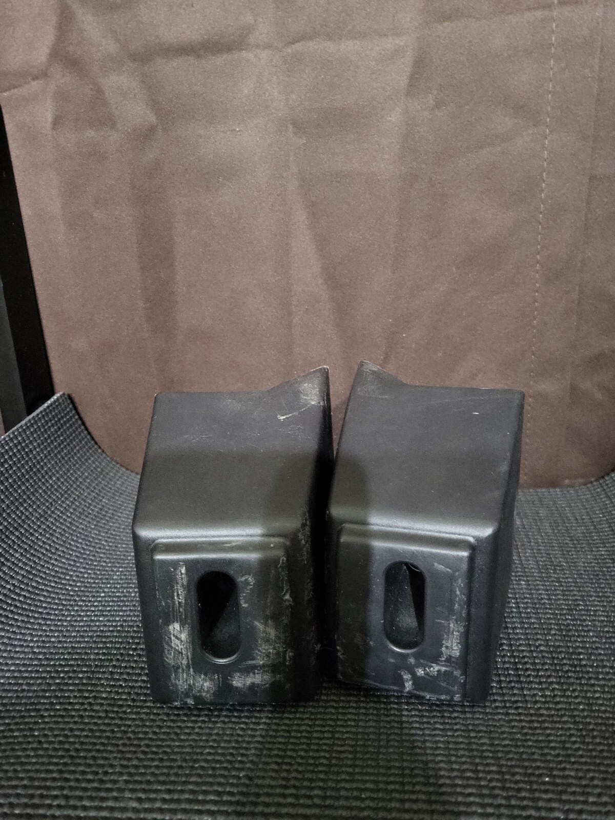 Proform XP 542e Treadmill Rear Feet Levelers