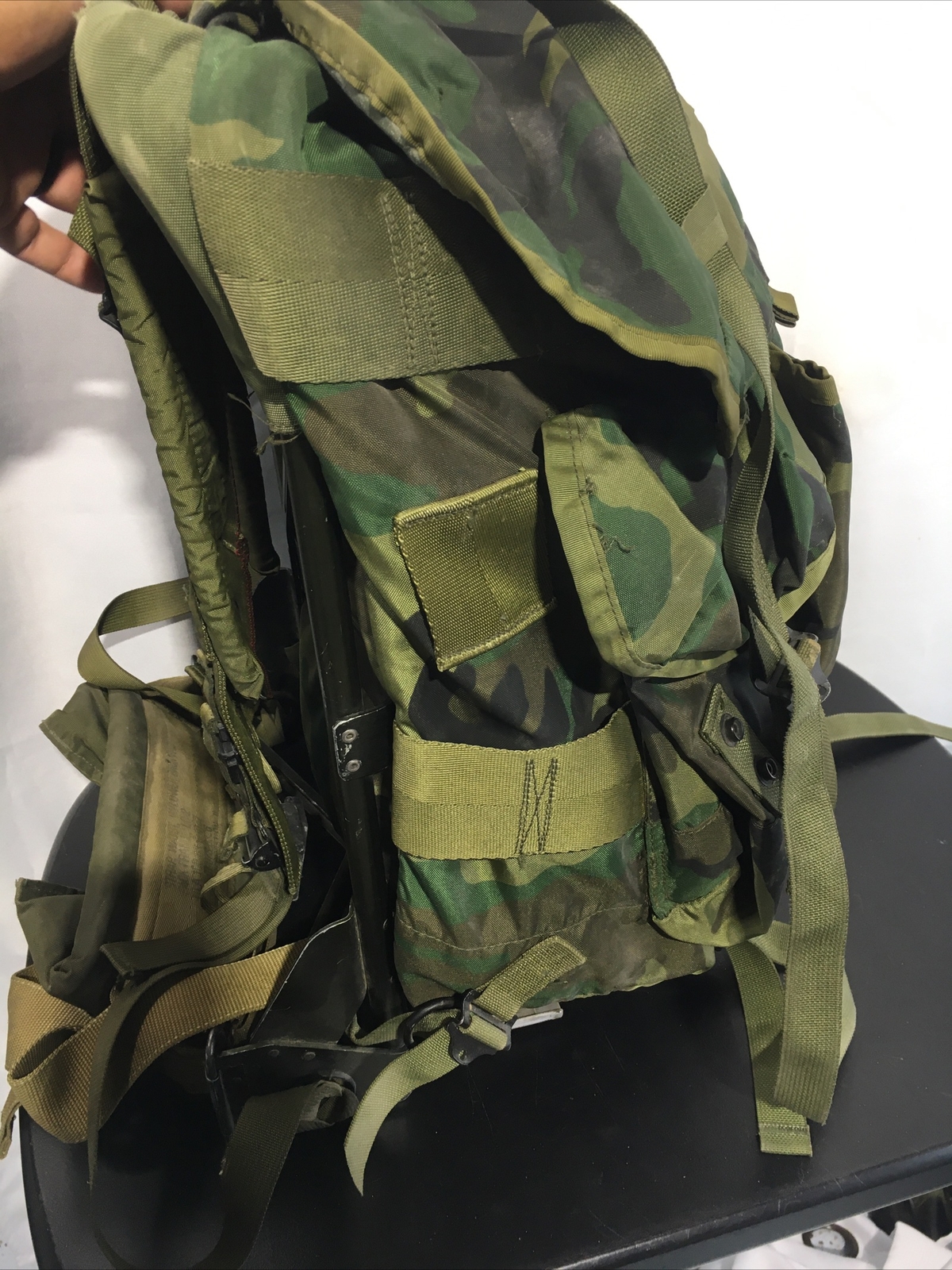 US MILITARY NYLON LC-2 COMBAT FIELD PACK WITH FRAME & STRAPS MEDIUM,